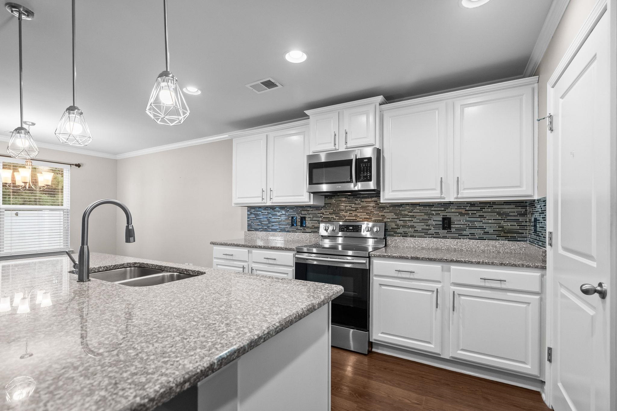 1246 Midtown Village Dr. Property Photo 16