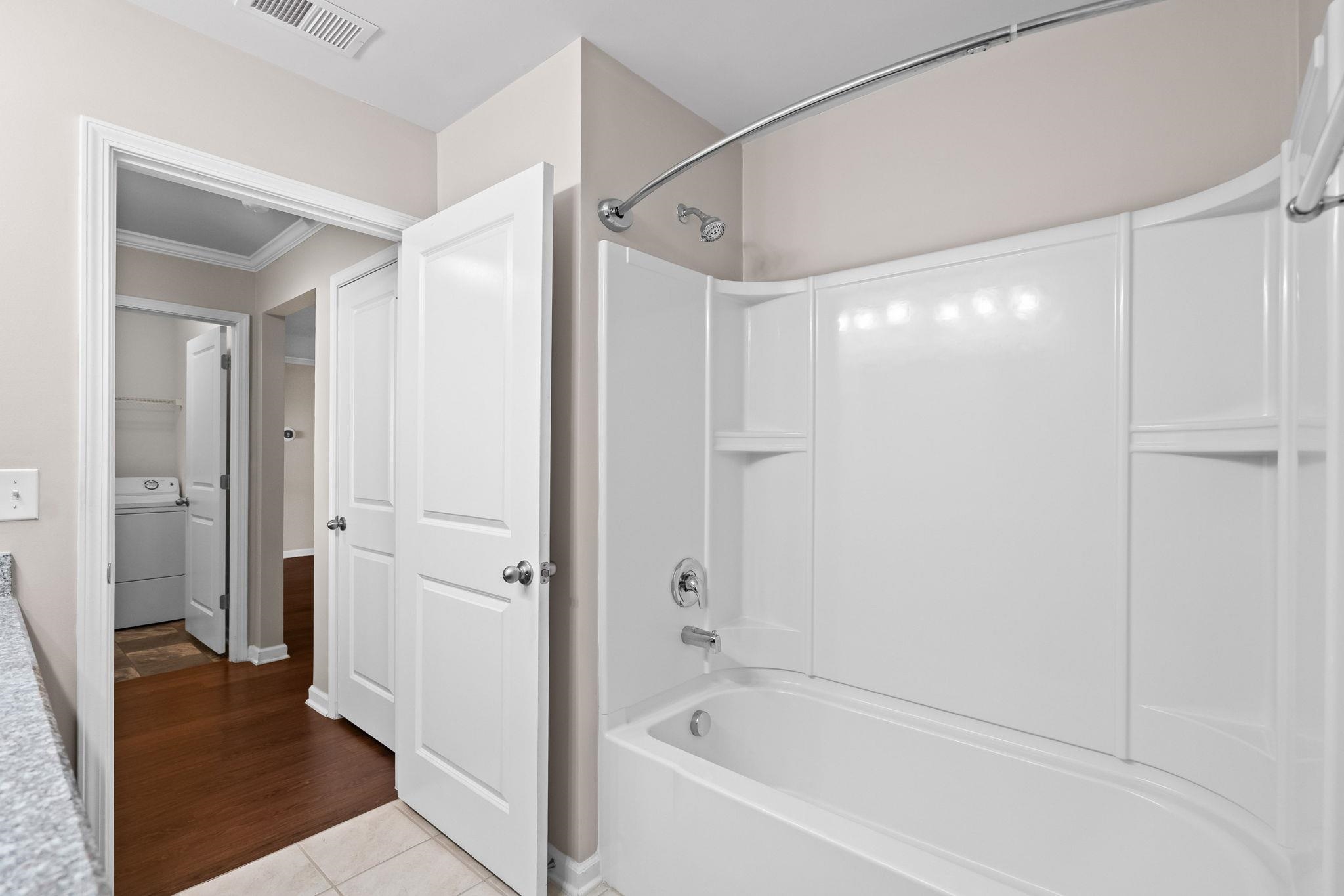1246 Midtown Village Dr. Property Photo 28