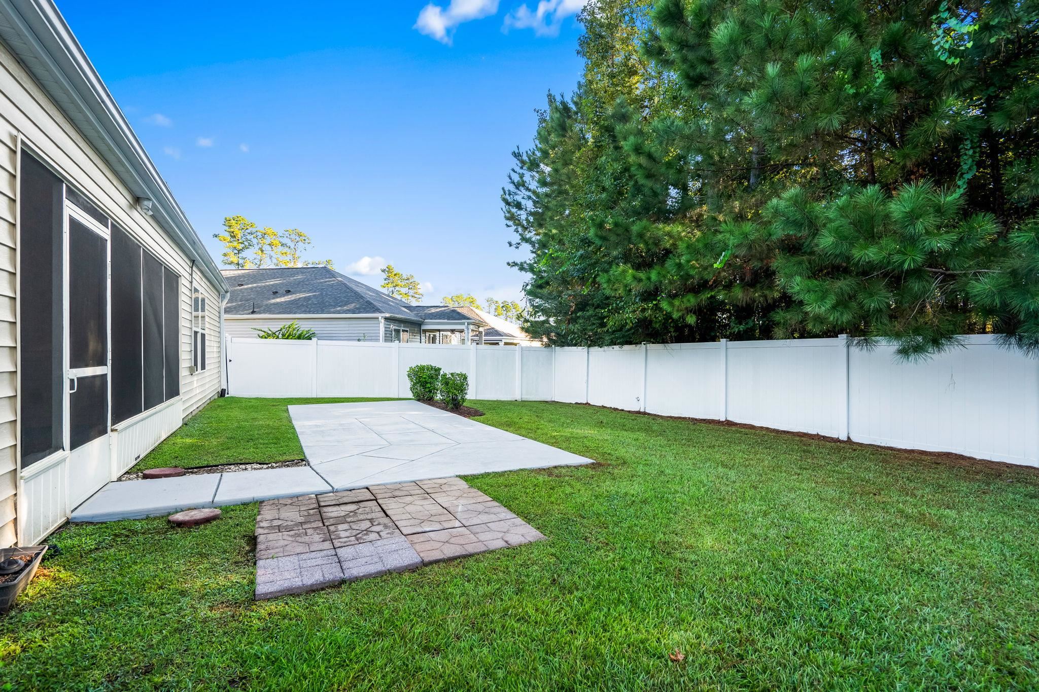1246 Midtown Village Dr. Property Photo 32