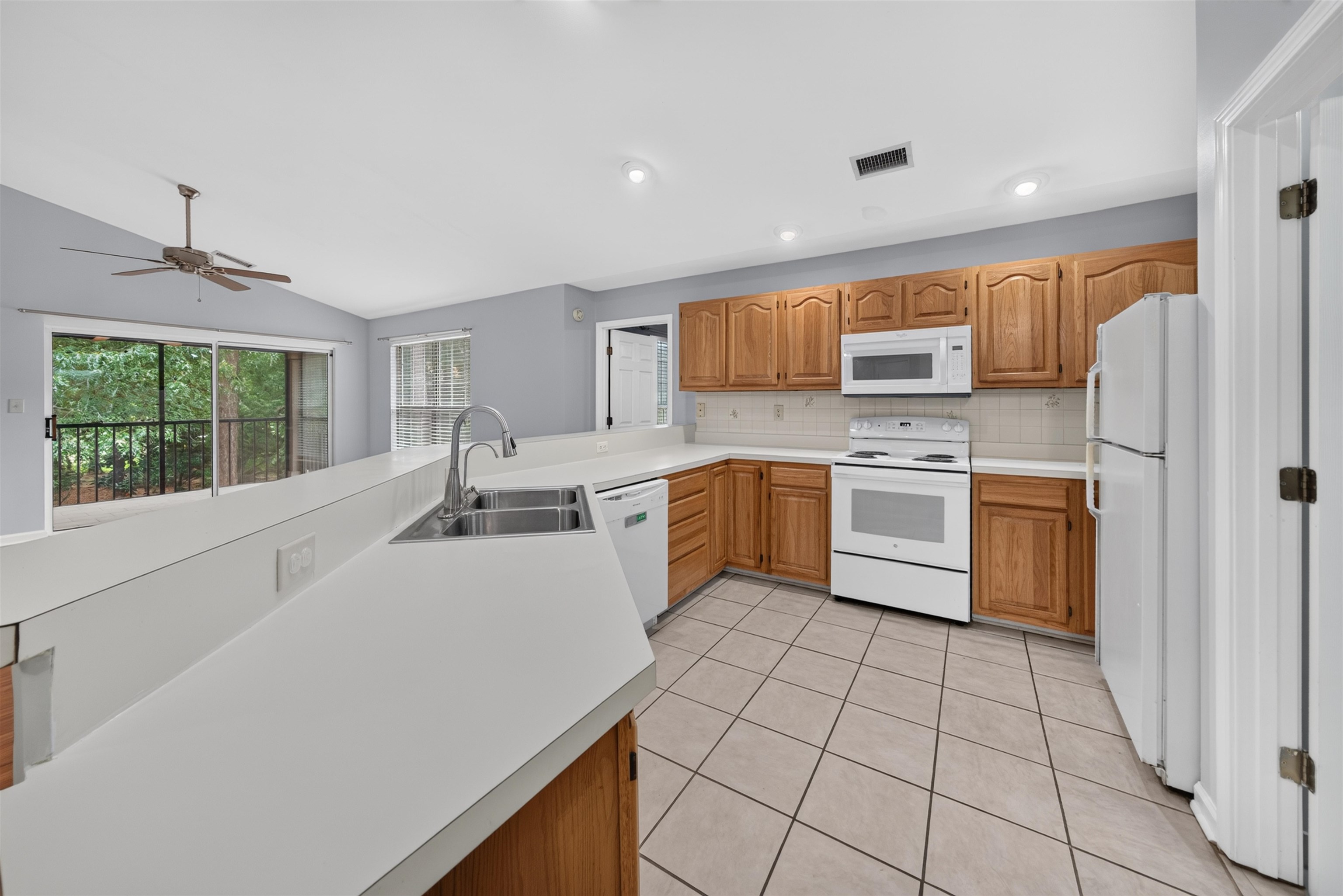 208 Pipers Ln. Property Photo 21