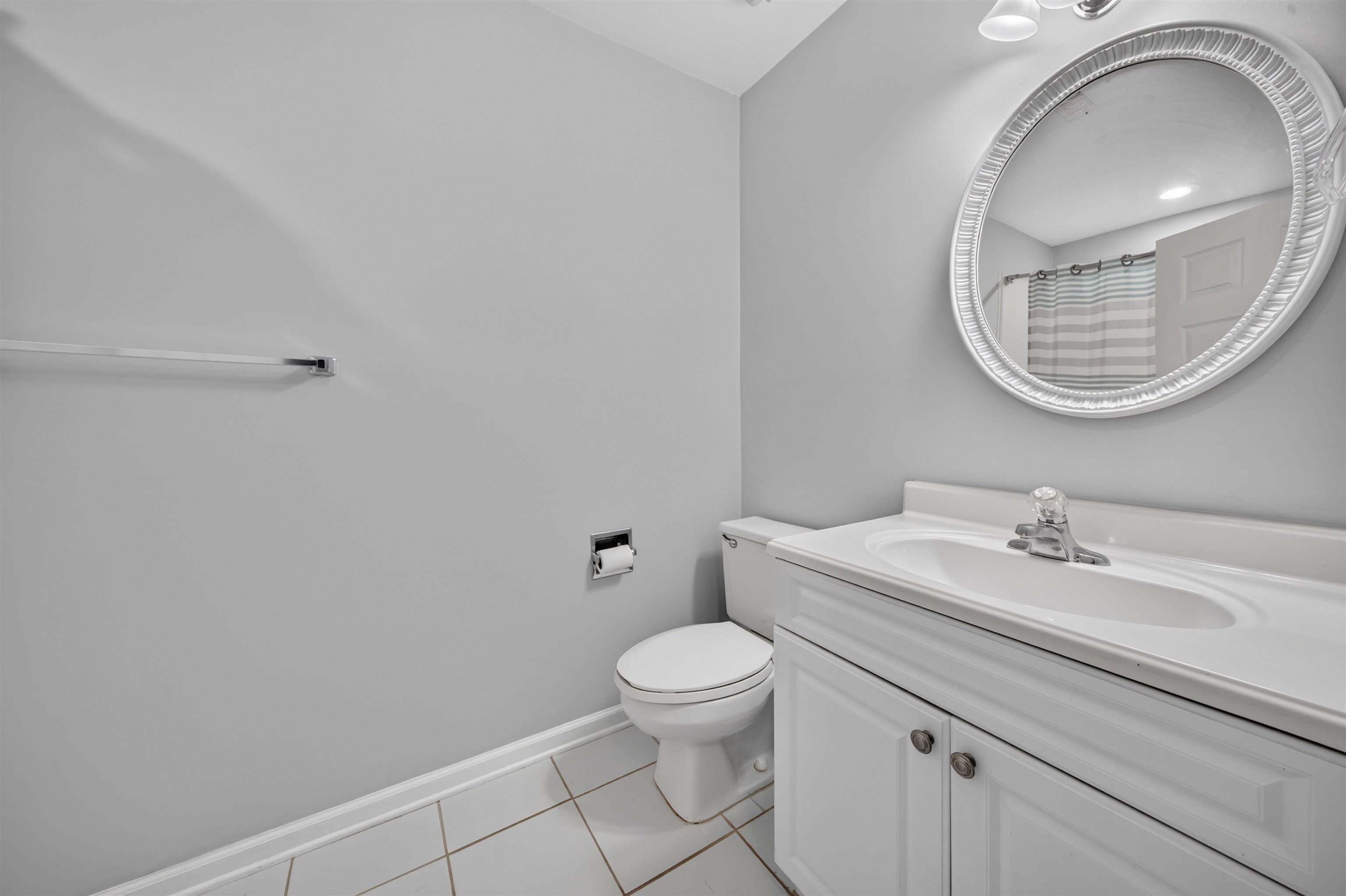 208 Pipers Ln. Property Photo 27