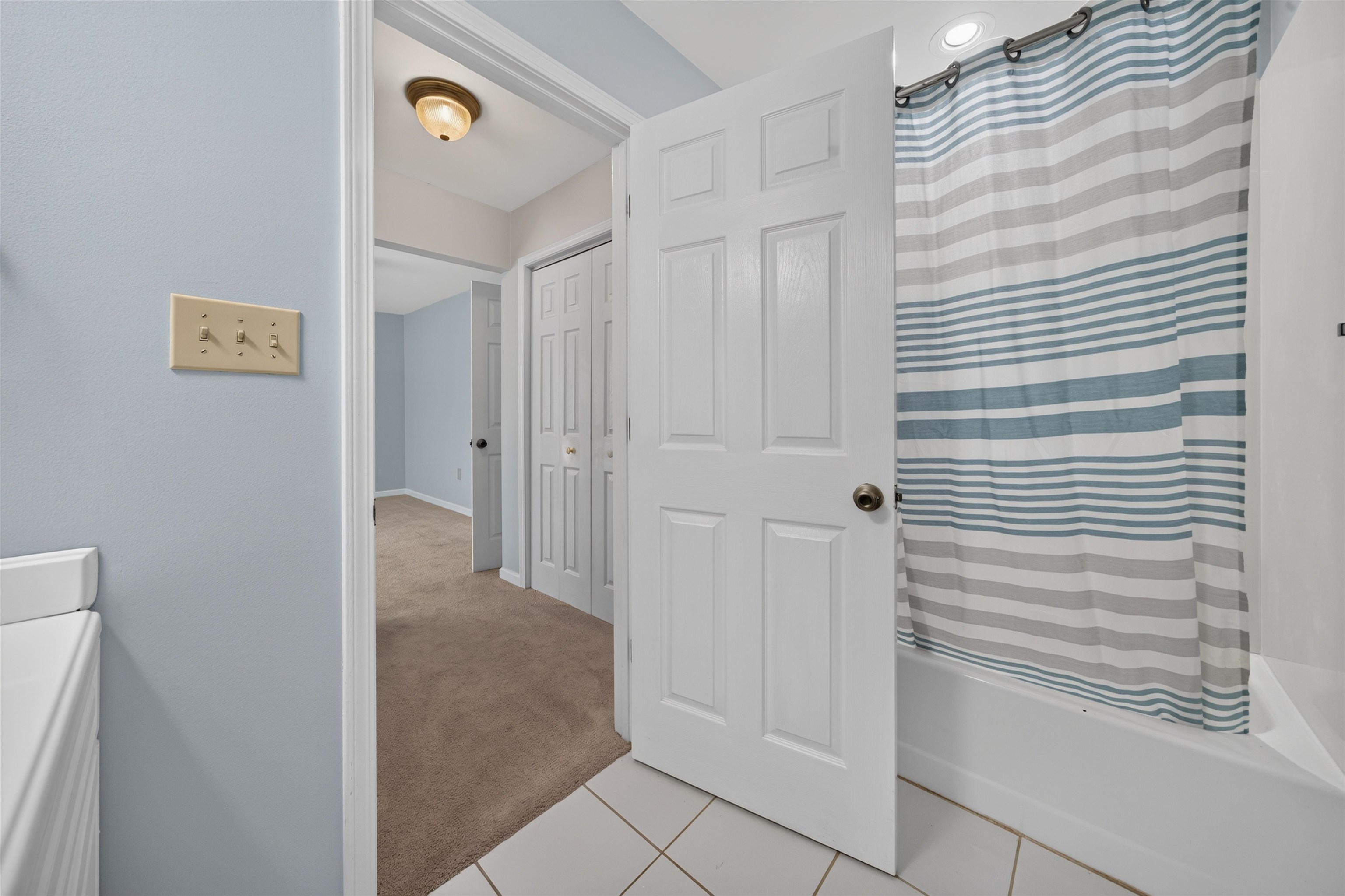 208 Pipers Ln. Property Photo 28