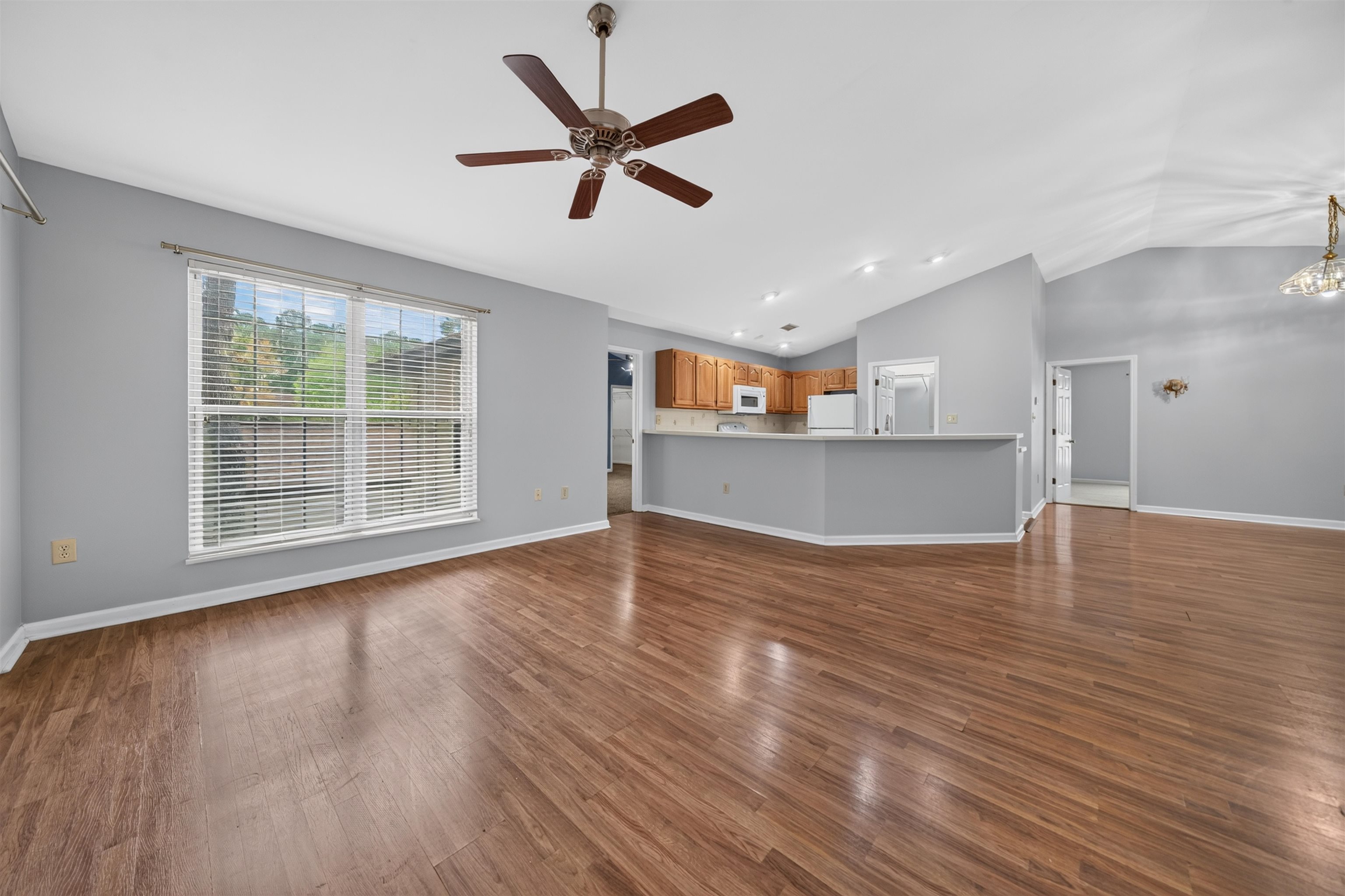 208 Pipers Ln. Property Photo 36