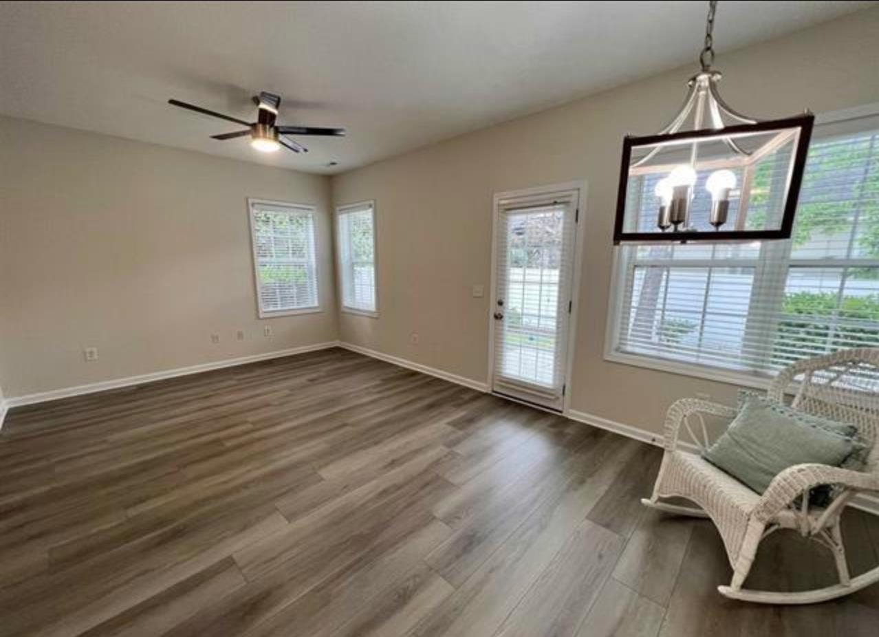 4355 Rivergate Ln. Property Photo 5