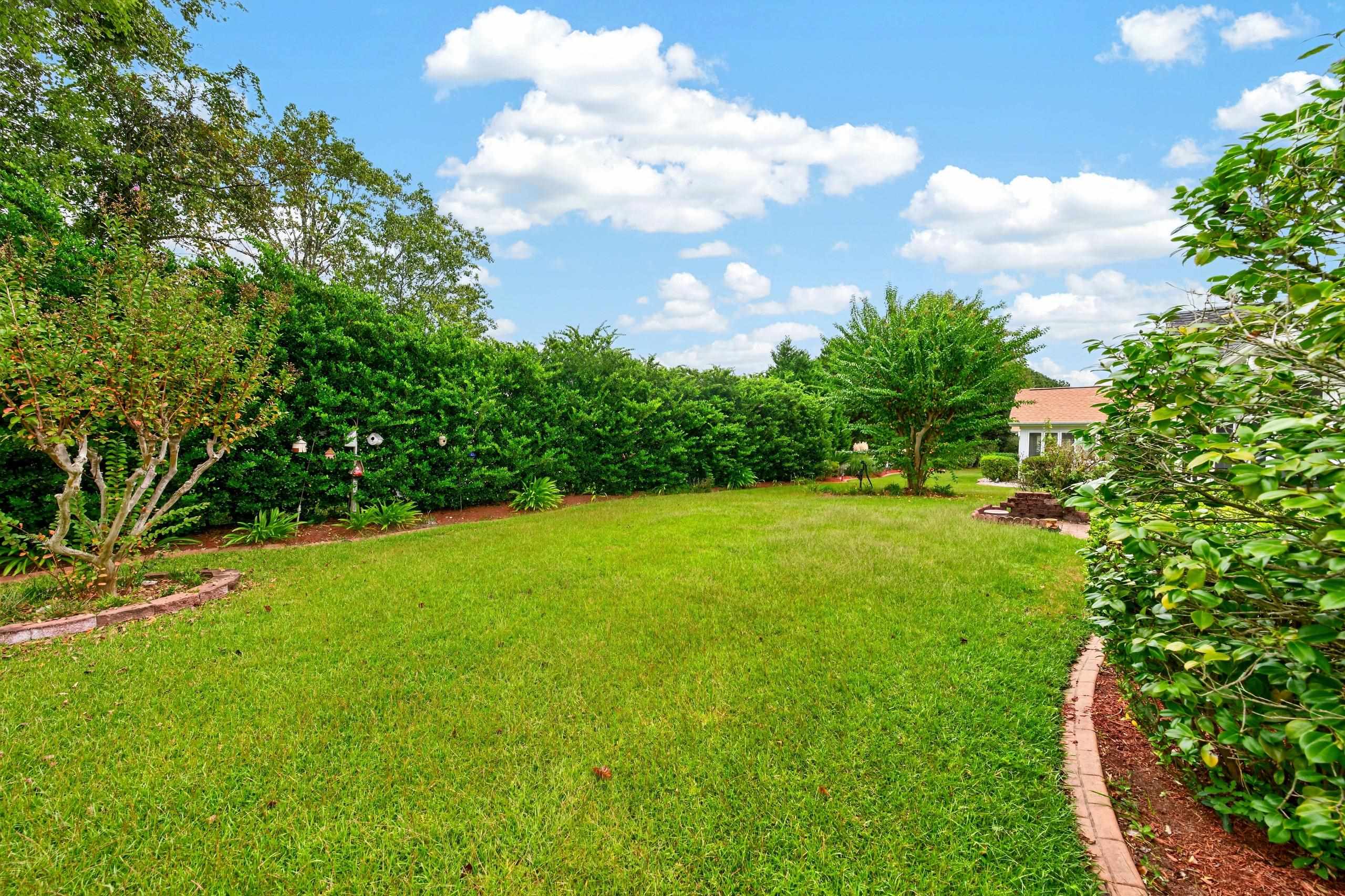 1076 Vestry Dr. Property Photo 49