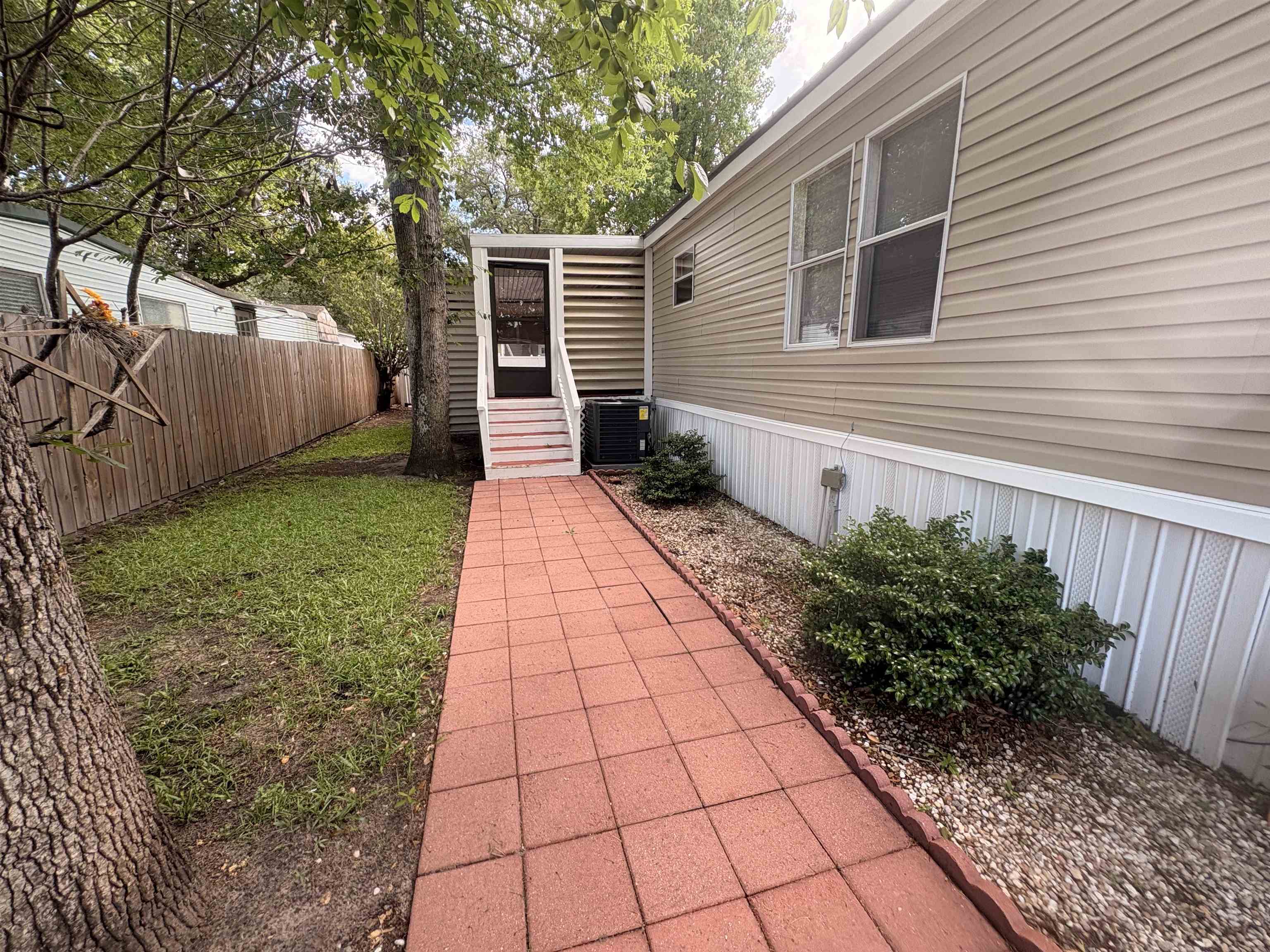 2700 Capricorn Dr. Property Photo 83