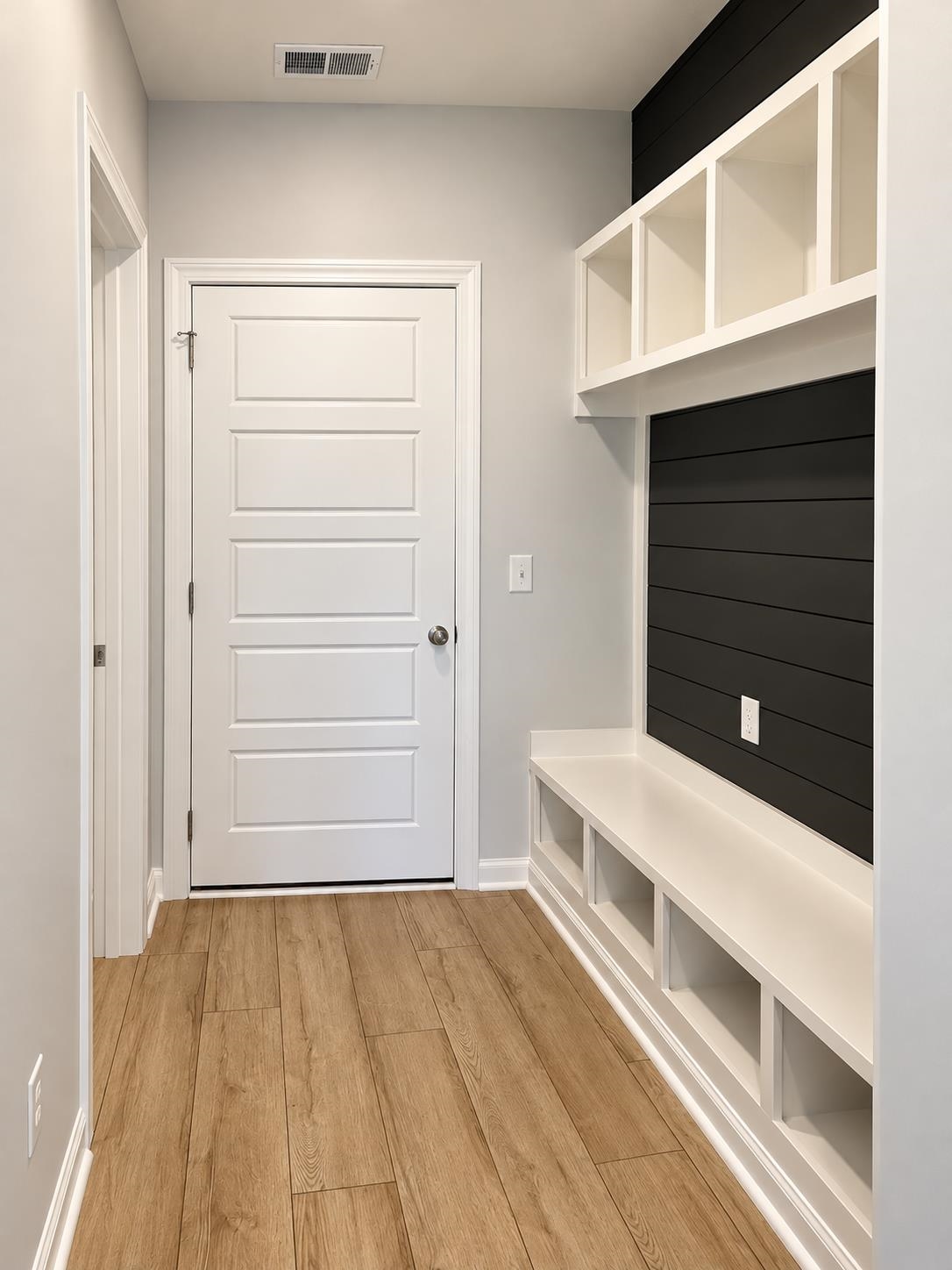 3045 Sistine St. Property Photo 18