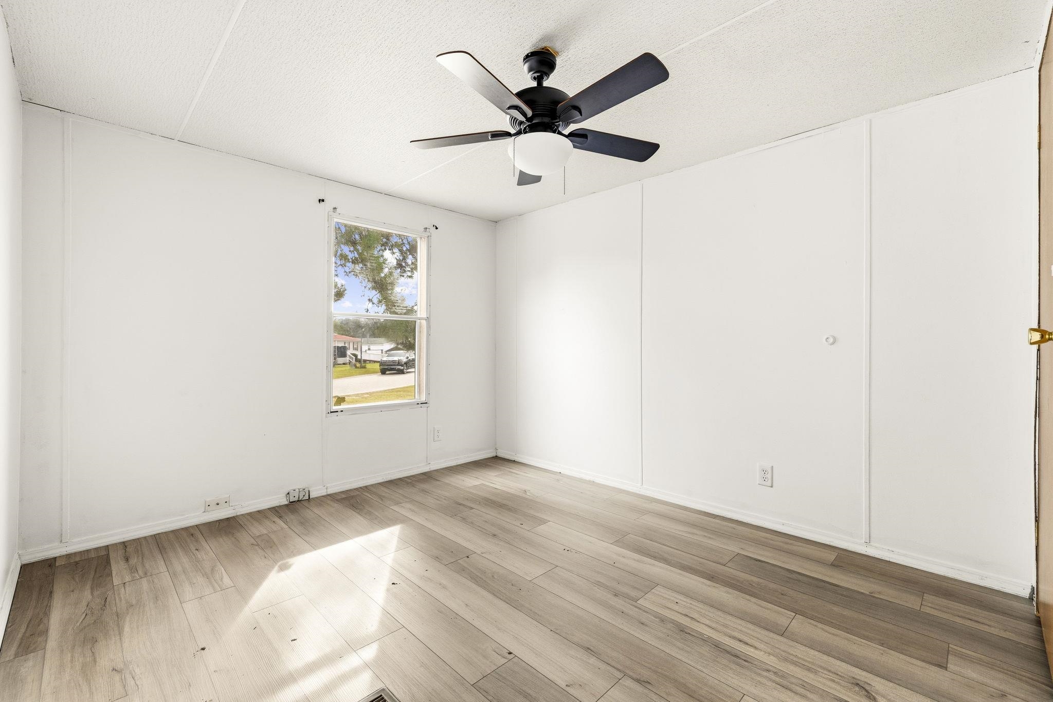 2519 N Wild Rose Dr. Property Photo 17