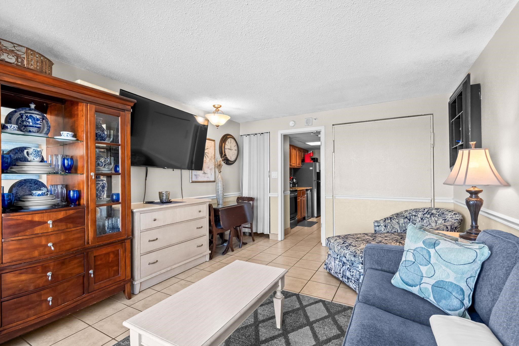 2300 N Ocean Blvd. Property Photo 6