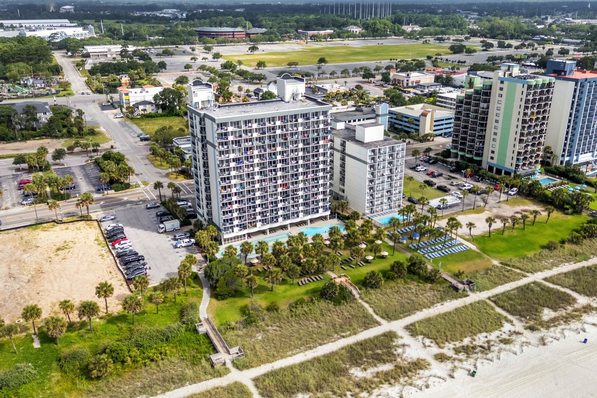 2300 N Ocean Blvd. Property Photo 37