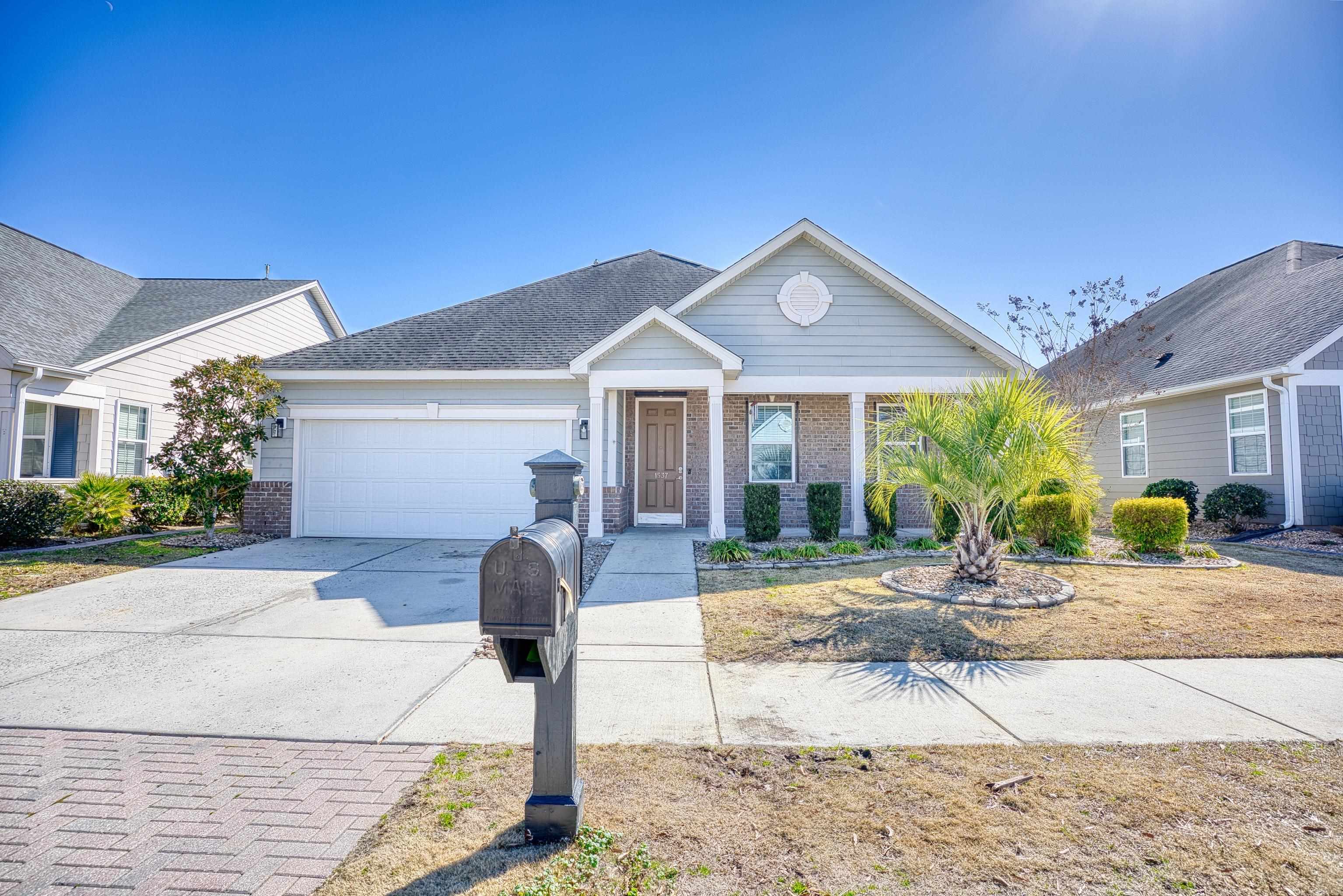 1537 Beaumont Way Property Photo 1