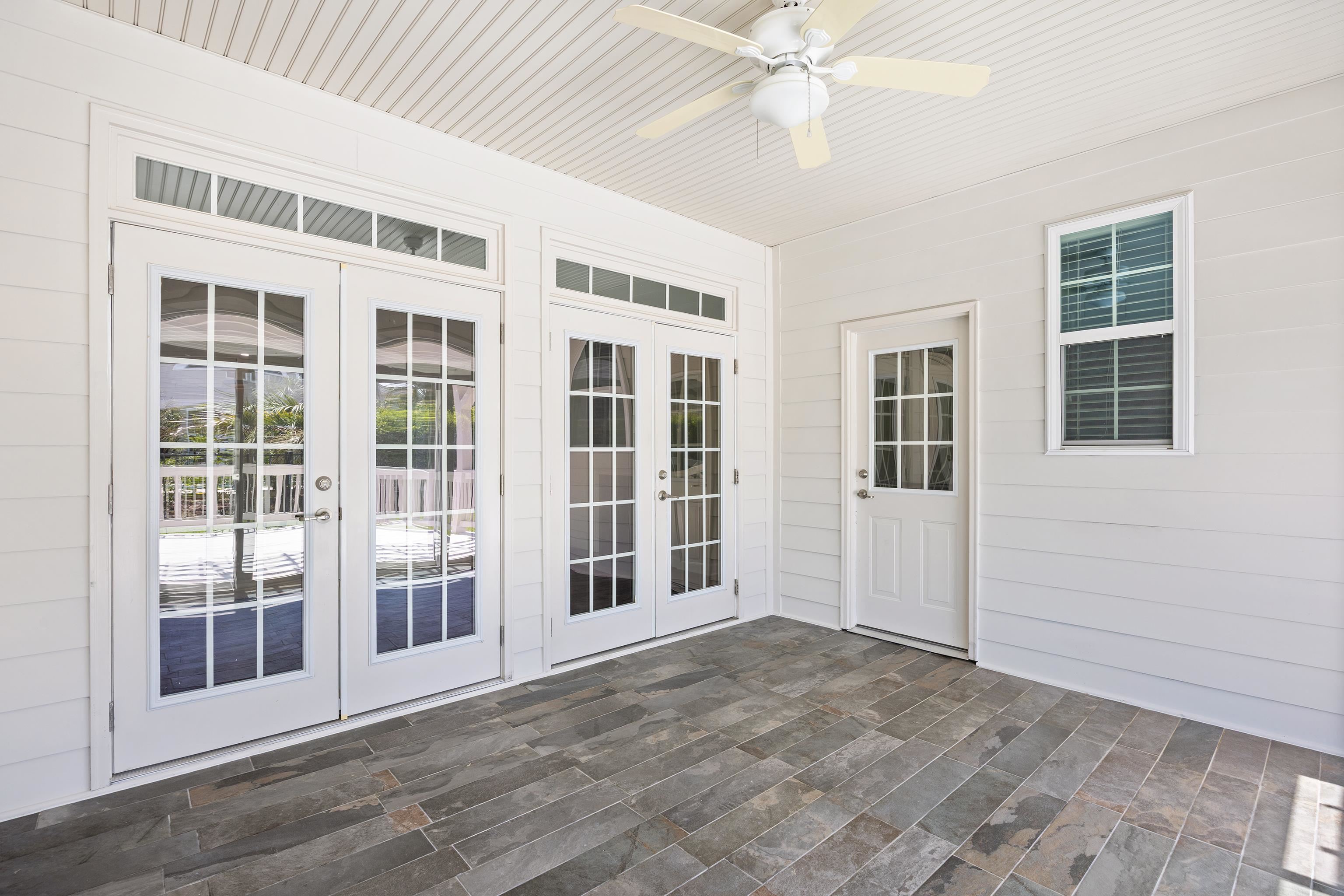 1537 Beaumont Way Property Photo 10