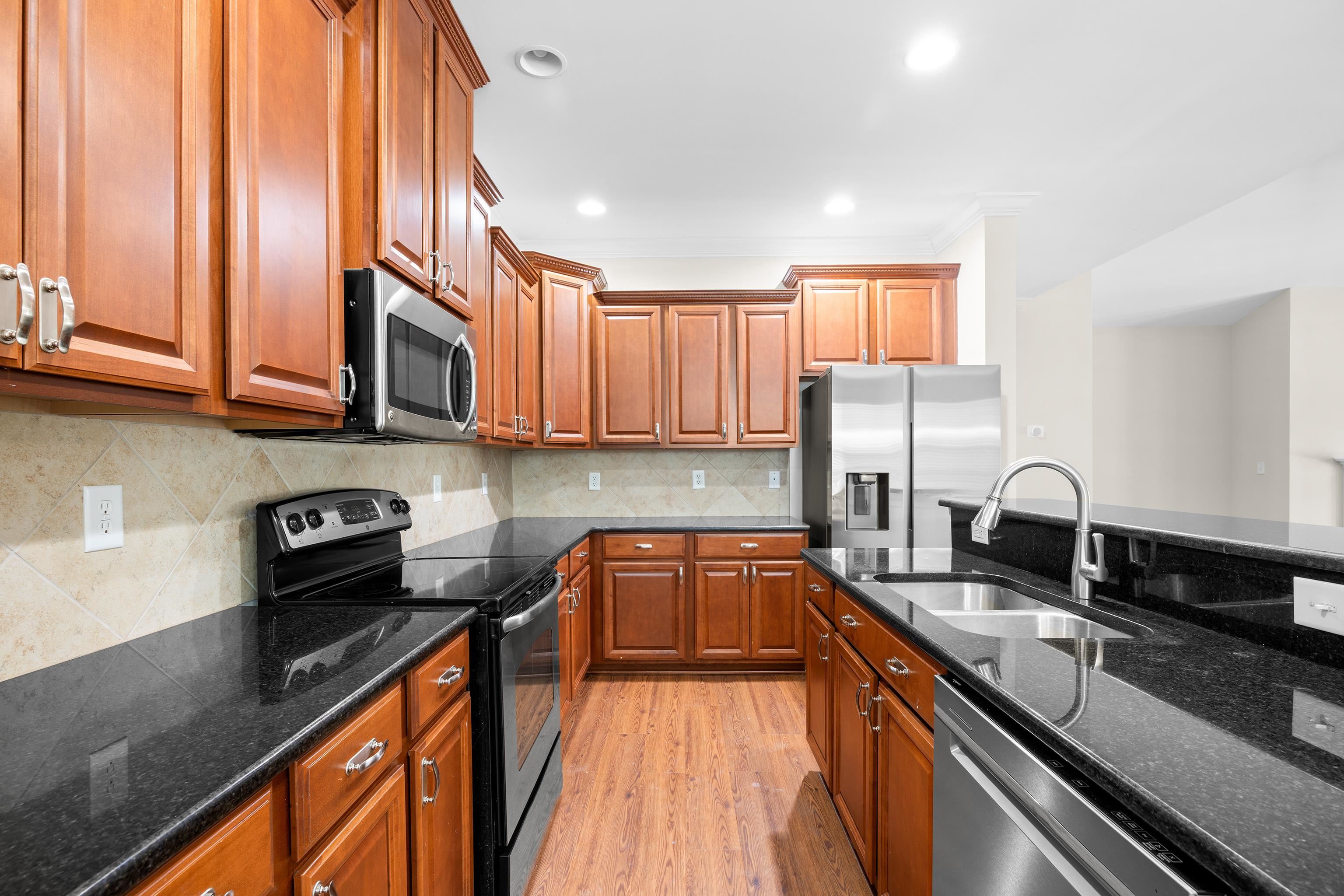1537 Beaumont Way Property Photo 16