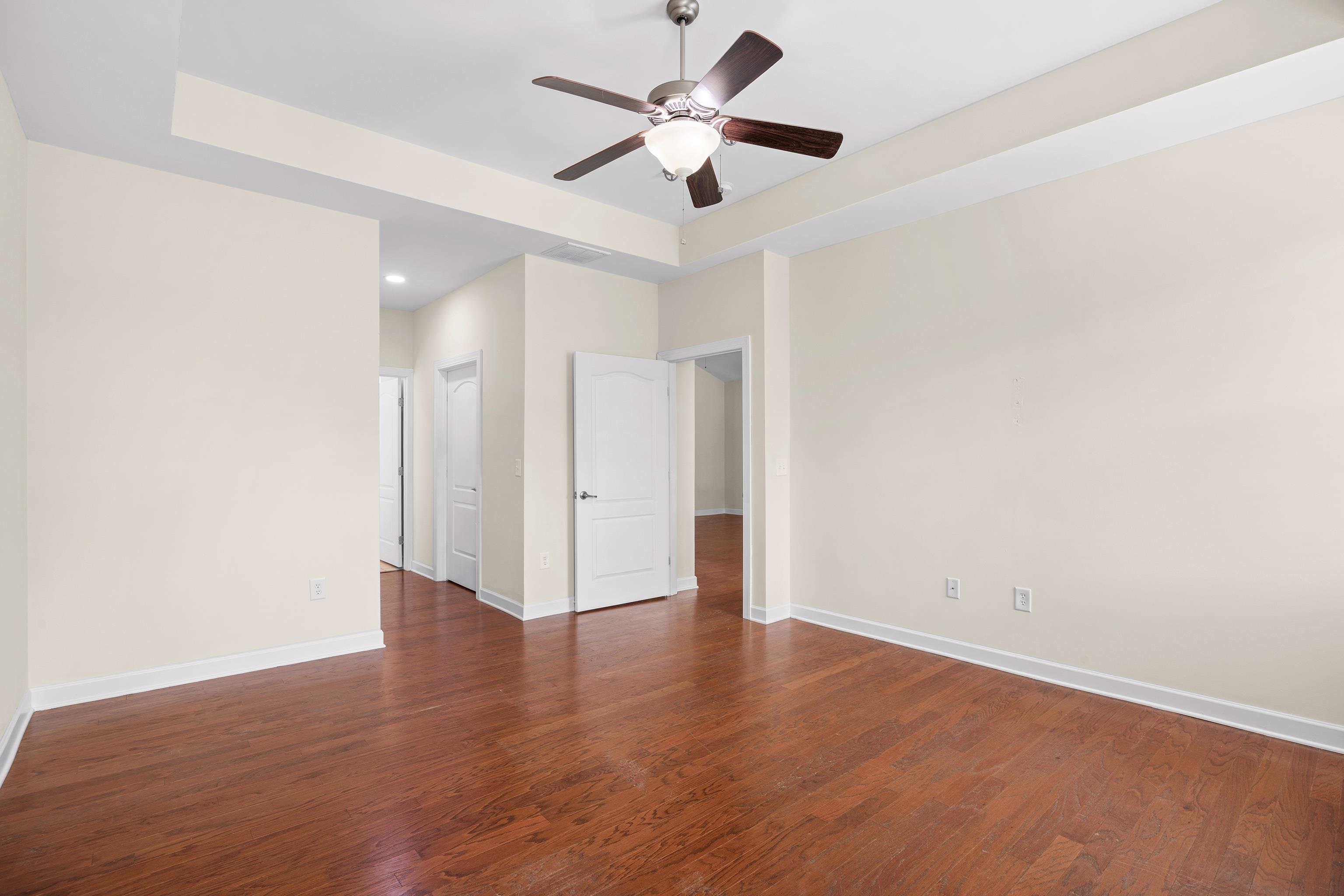 1537 Beaumont Way Property Photo 18