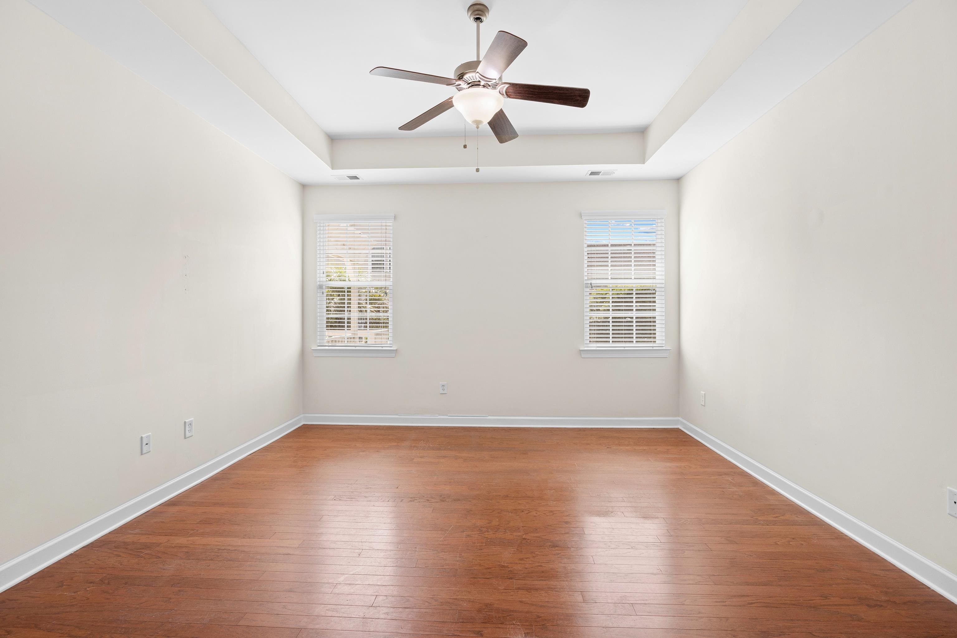 1537 Beaumont Way Property Photo 19
