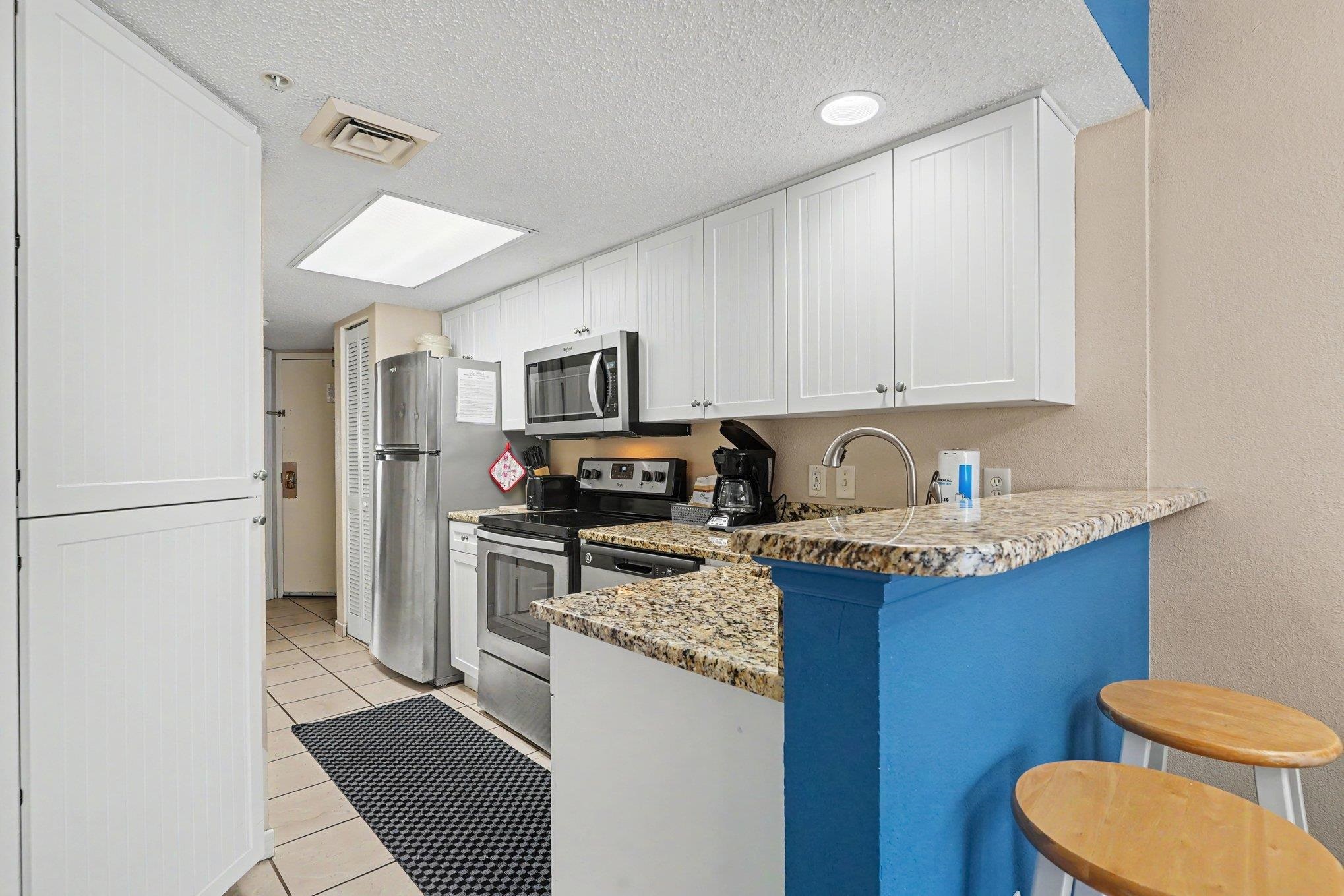 2711 S Ocean Blvd. Property Photo 9