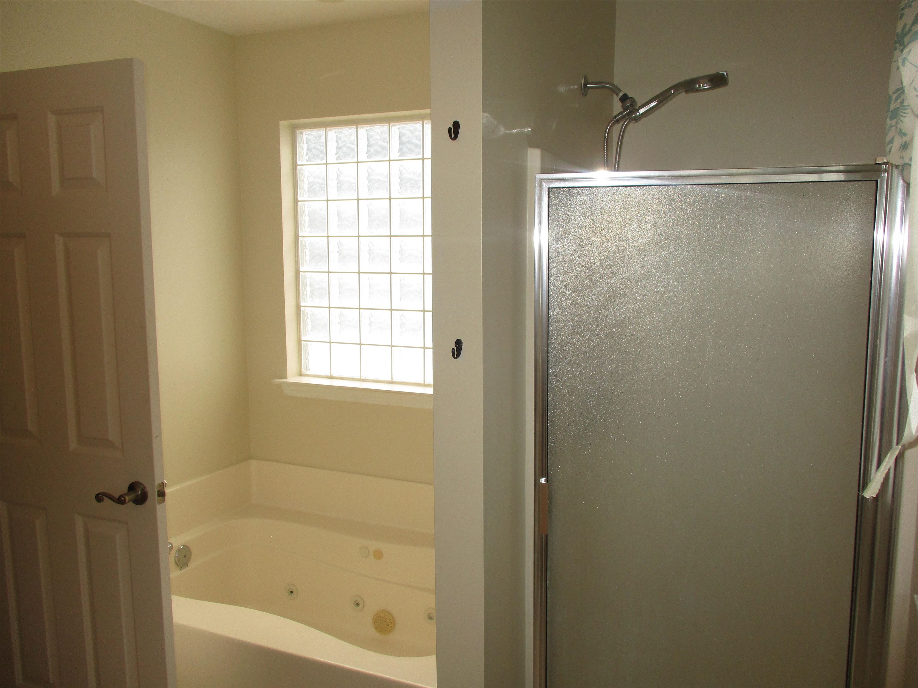 442 Dandelion Ln. Property Photo 18
