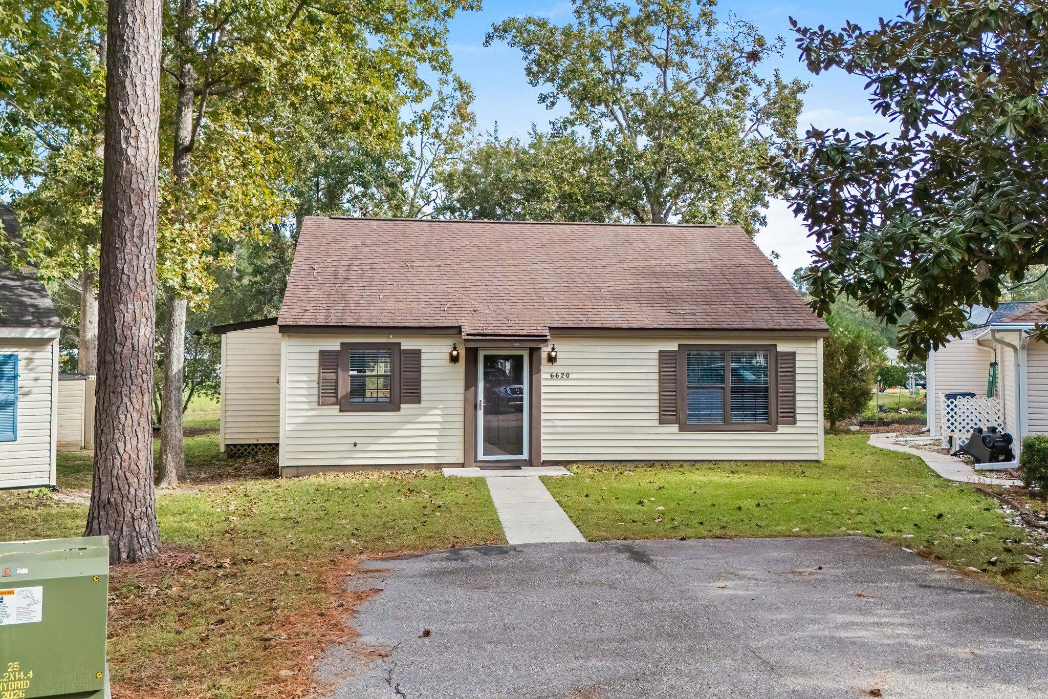 6620 Heron Point Blvd. Property Photo 2
