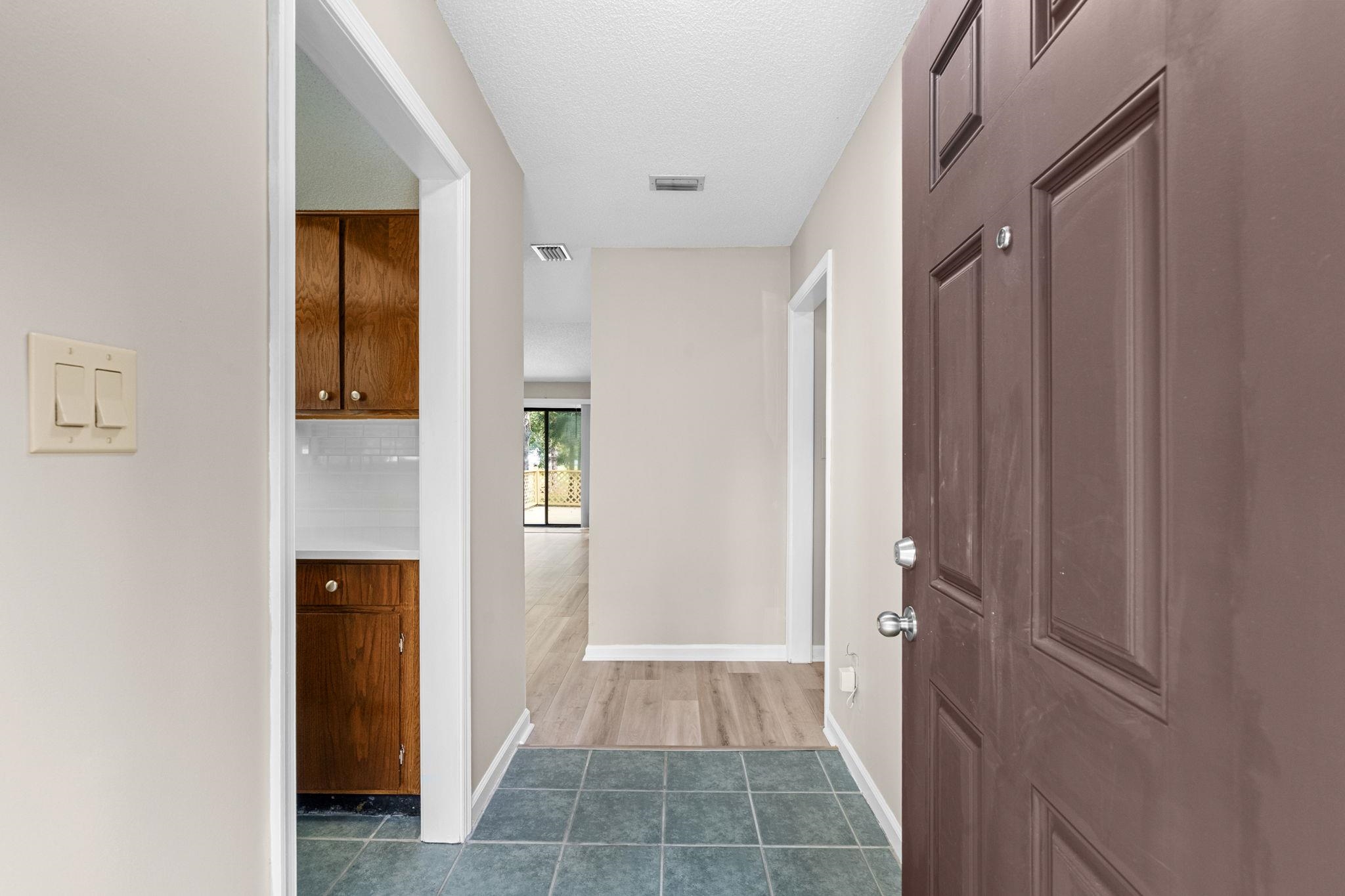 6620 Heron Point Blvd. Property Photo 3