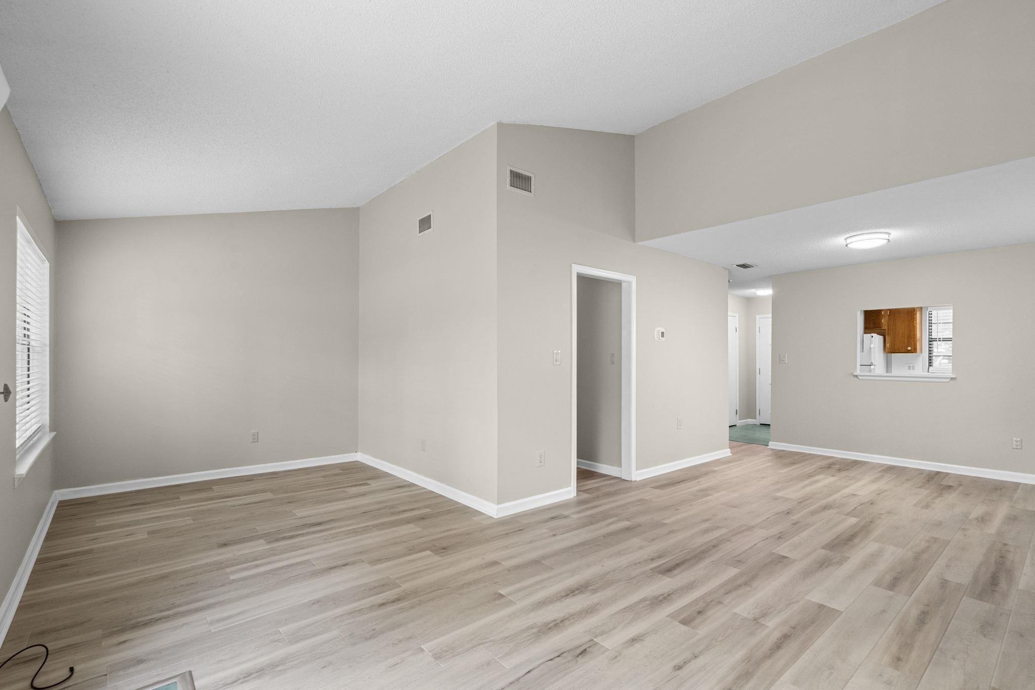 6620 Heron Point Blvd. Property Photo 9