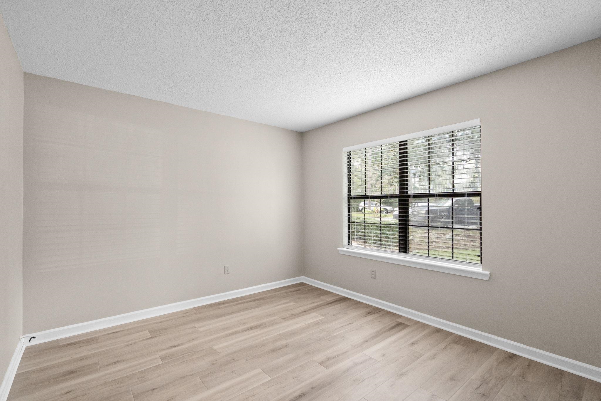 6620 Heron Point Blvd. Property Photo 21