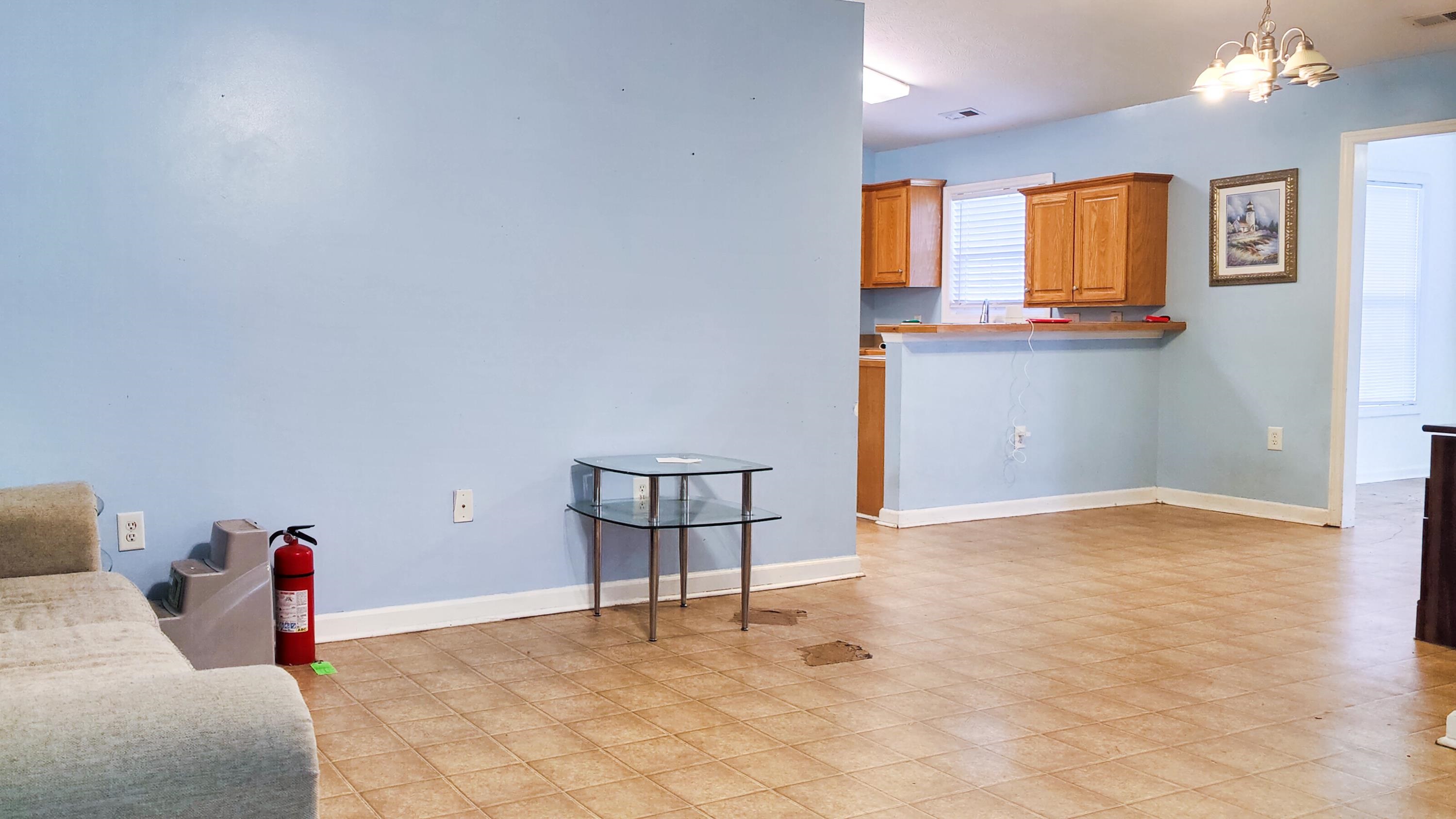 1013 Augustus Dr. Property Photo 5