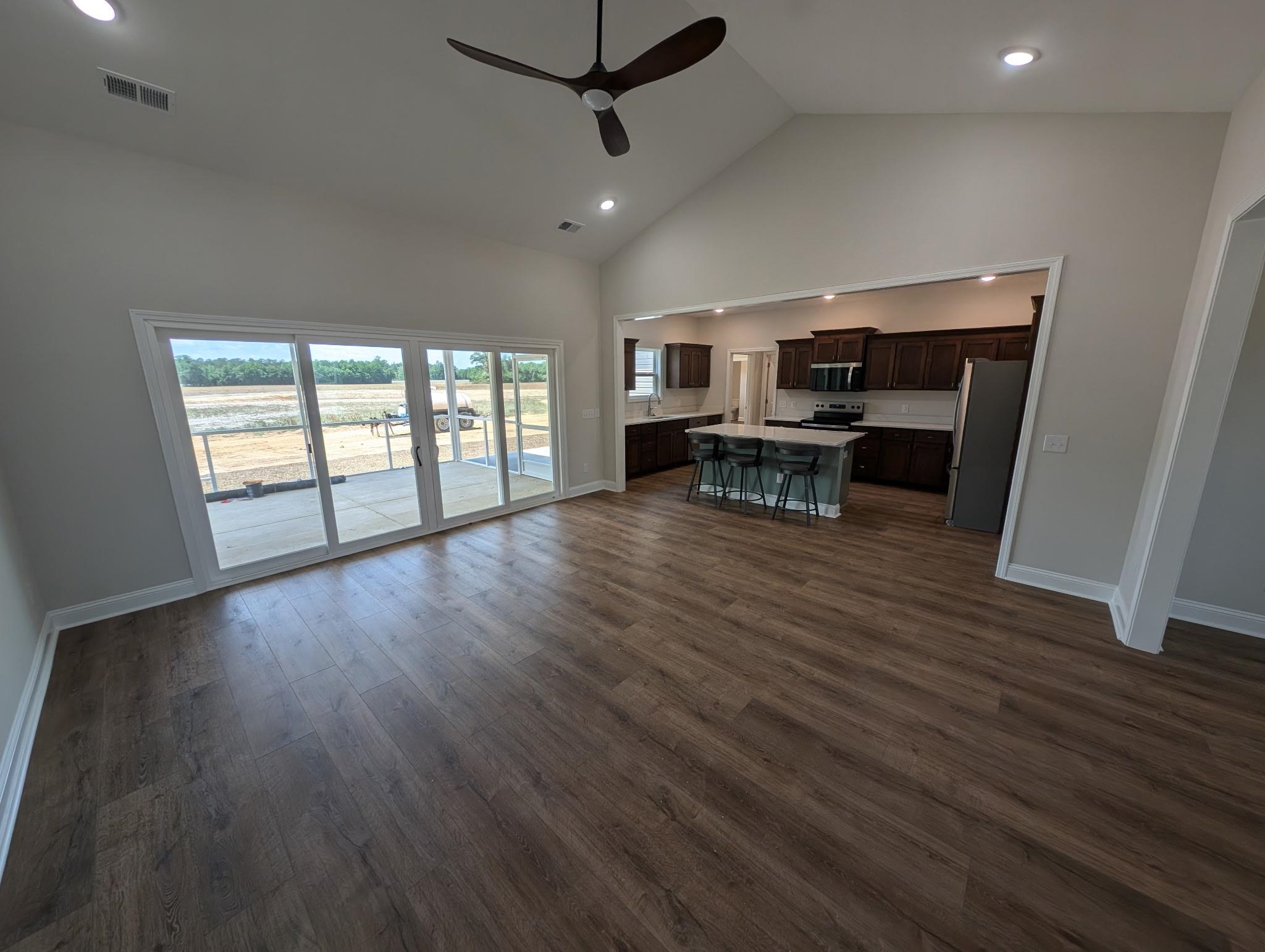 Tbb 9 Highway 792 Property Photo 6