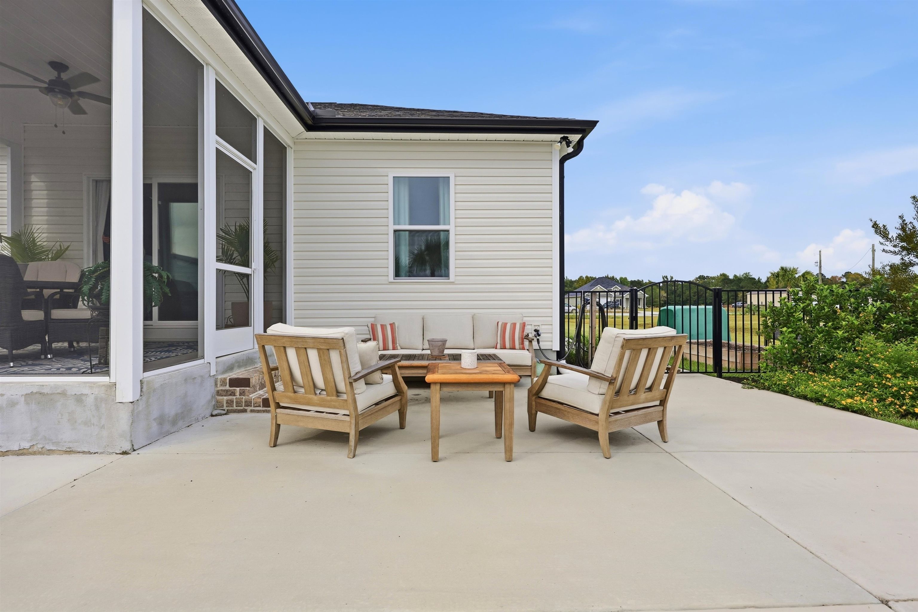 6953 Persimmon Rd. Property Photo 30