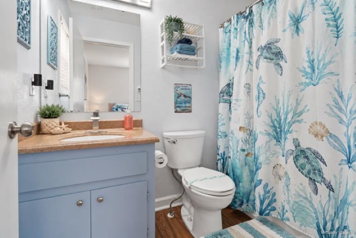 9500 Queens Ct. Property Photo 7
