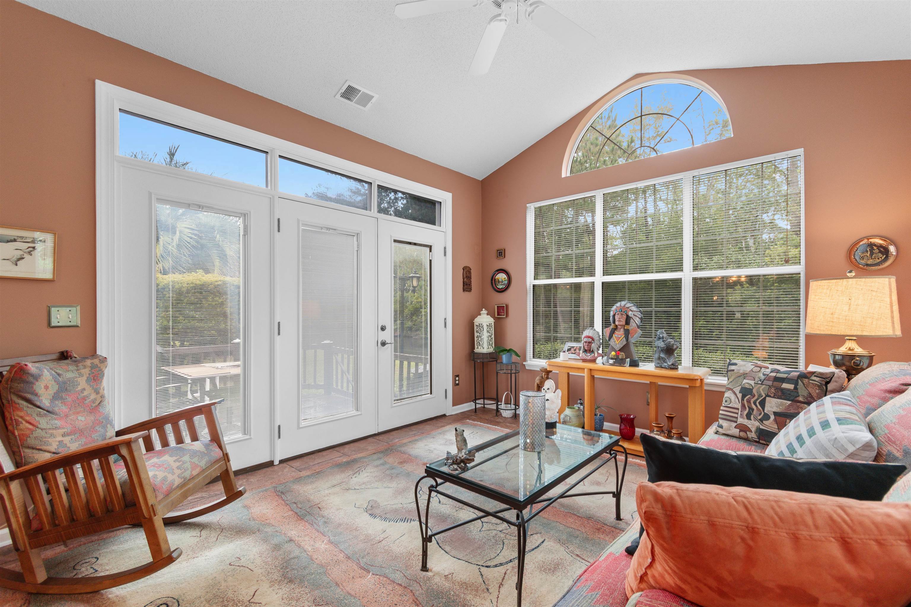 208 Beechwood Ct. Property Photo 20