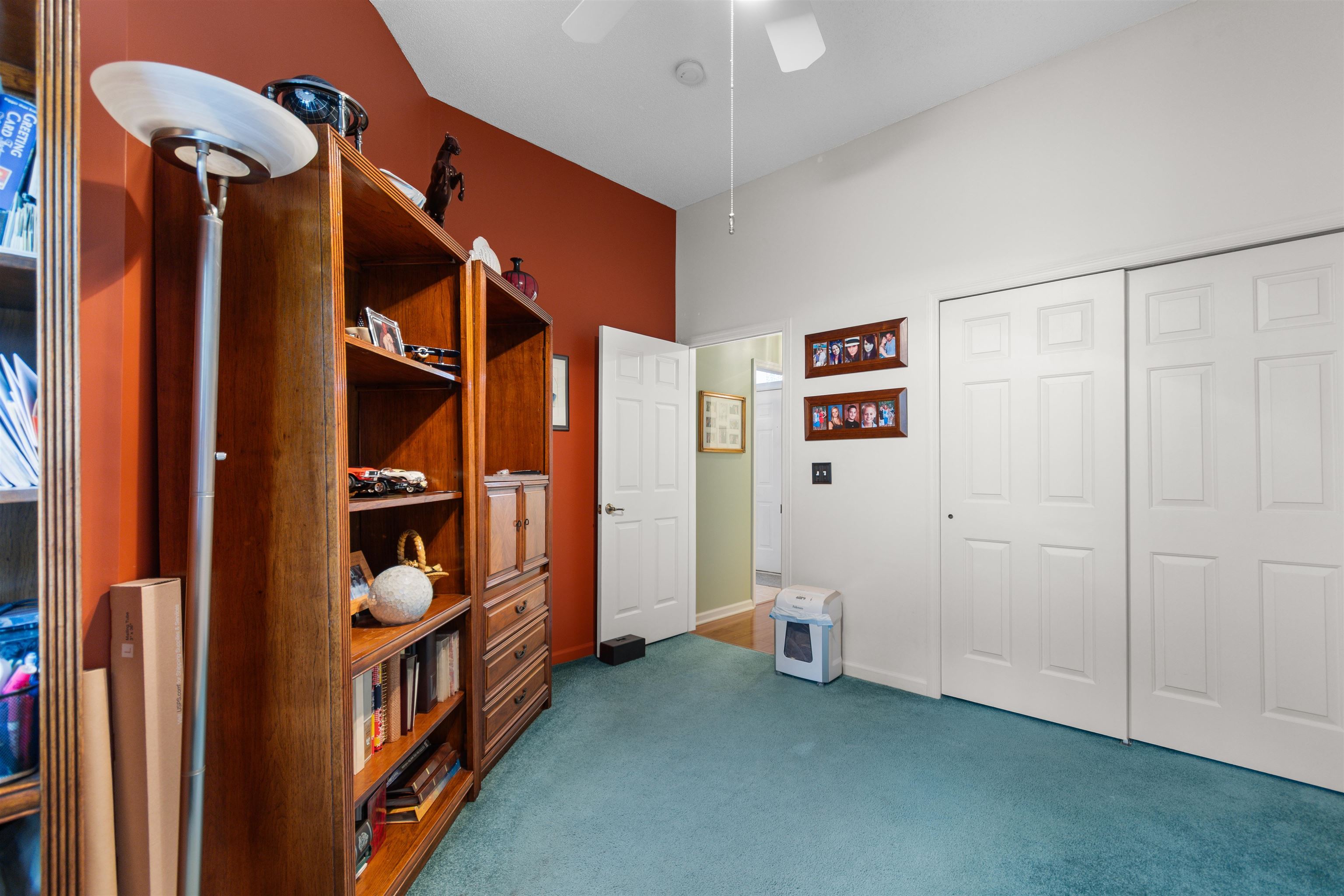 208 Beechwood Ct. Property Photo 25