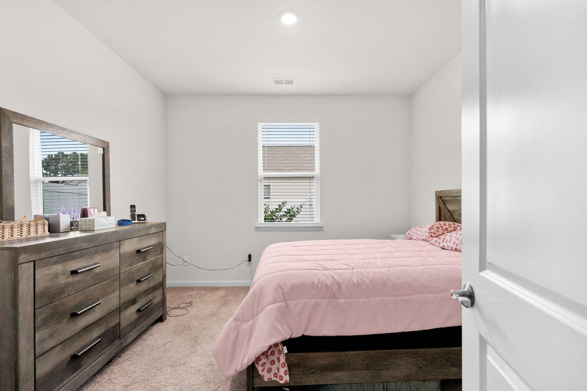 1404 Greenock Ln. Property Photo 19