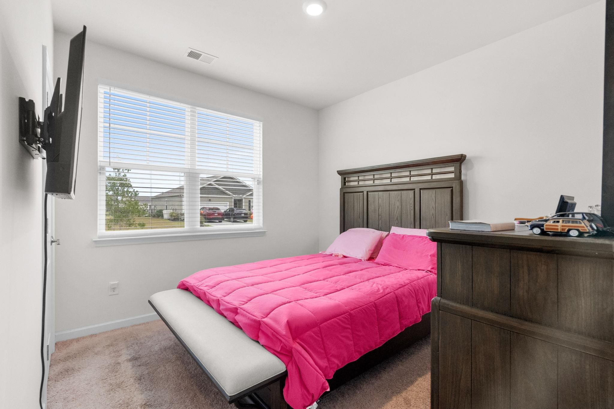 1404 Greenock Ln. Property Photo 22