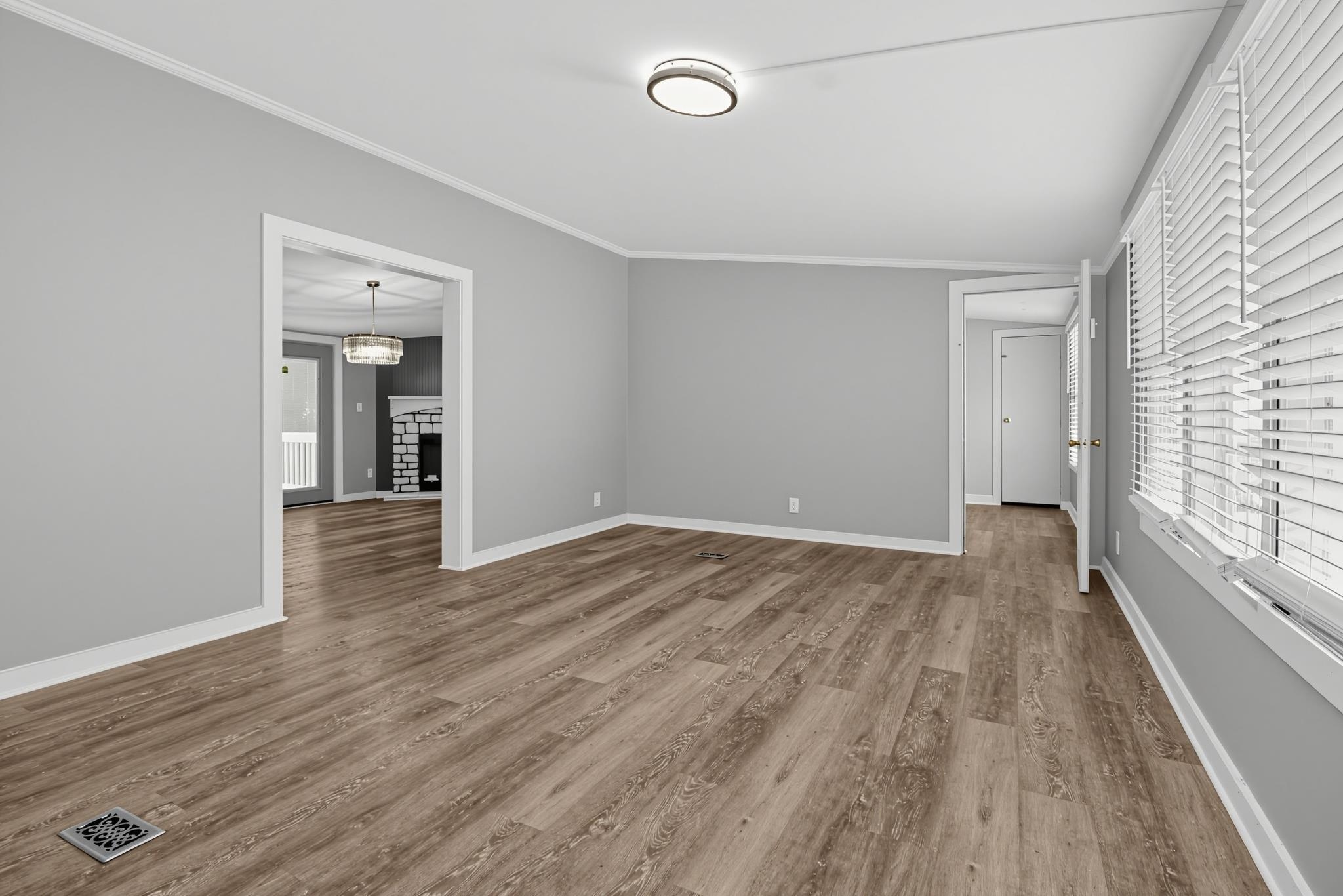8187 Woodland Dr. Property Photo 11
