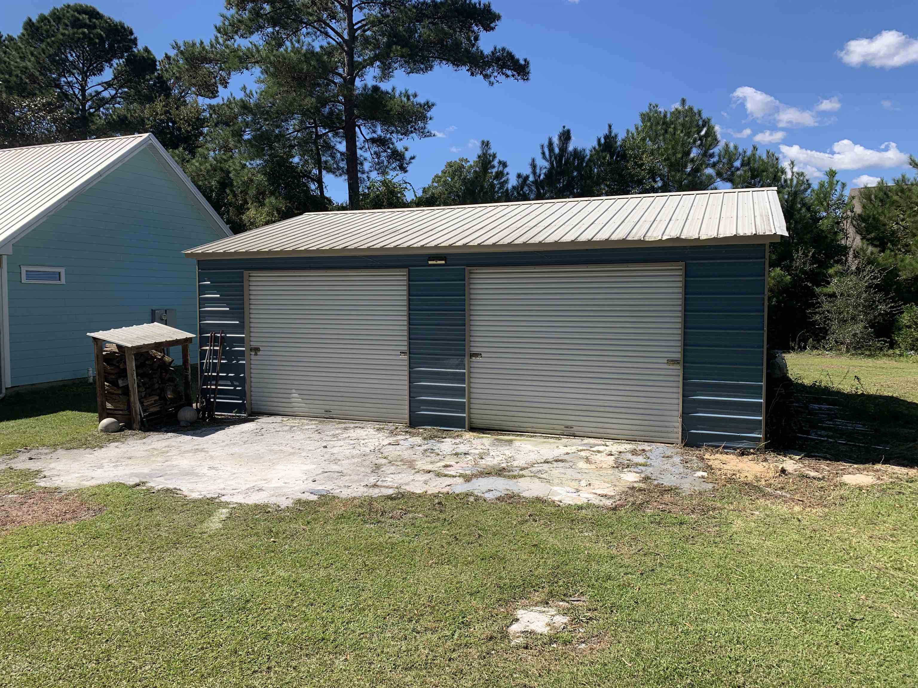 449 Sherman Dr. Property Photo 35