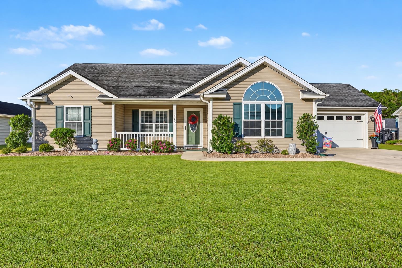 469 Oakham Dr. Property Photo 1