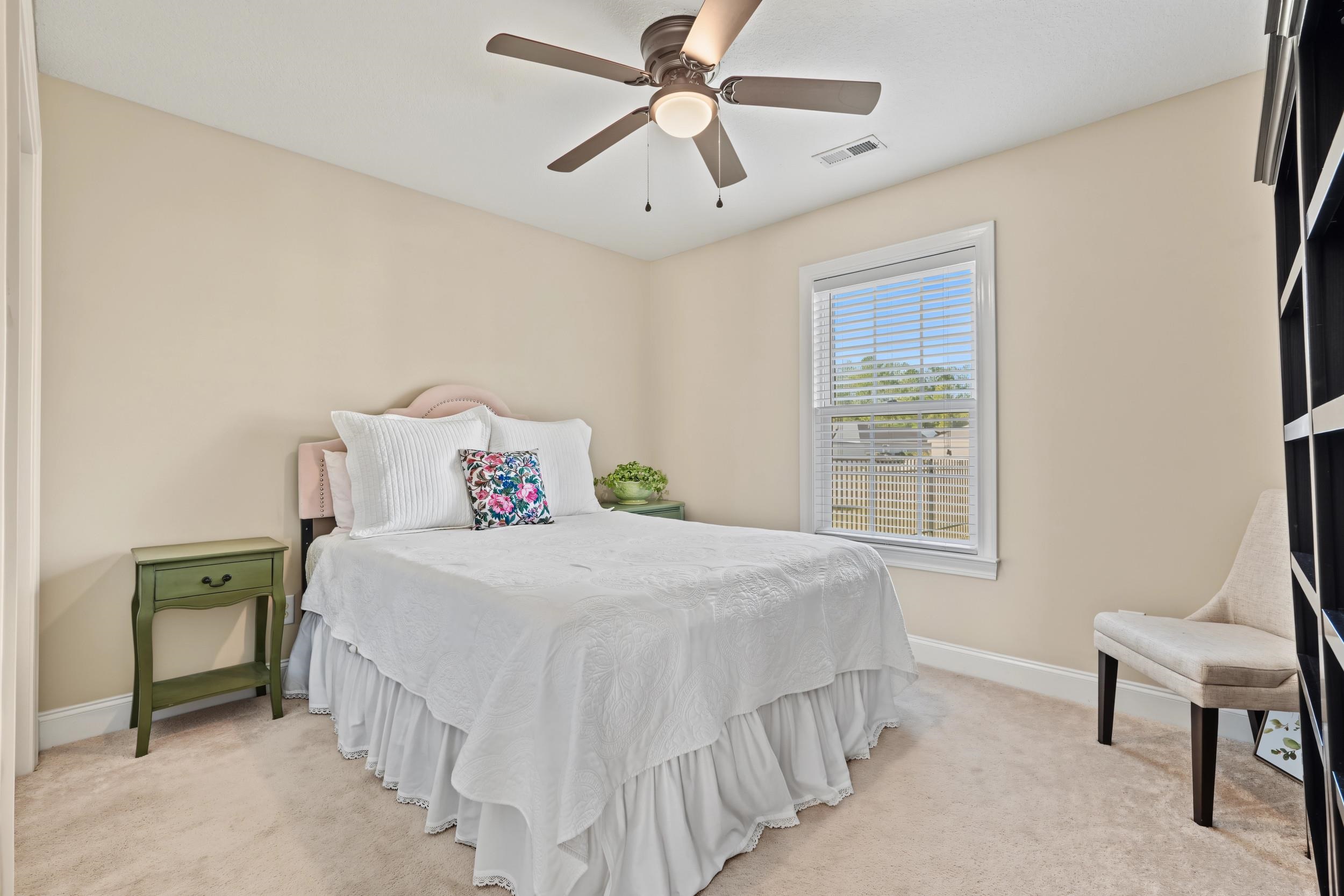 469 Oakham Dr. Property Photo 31