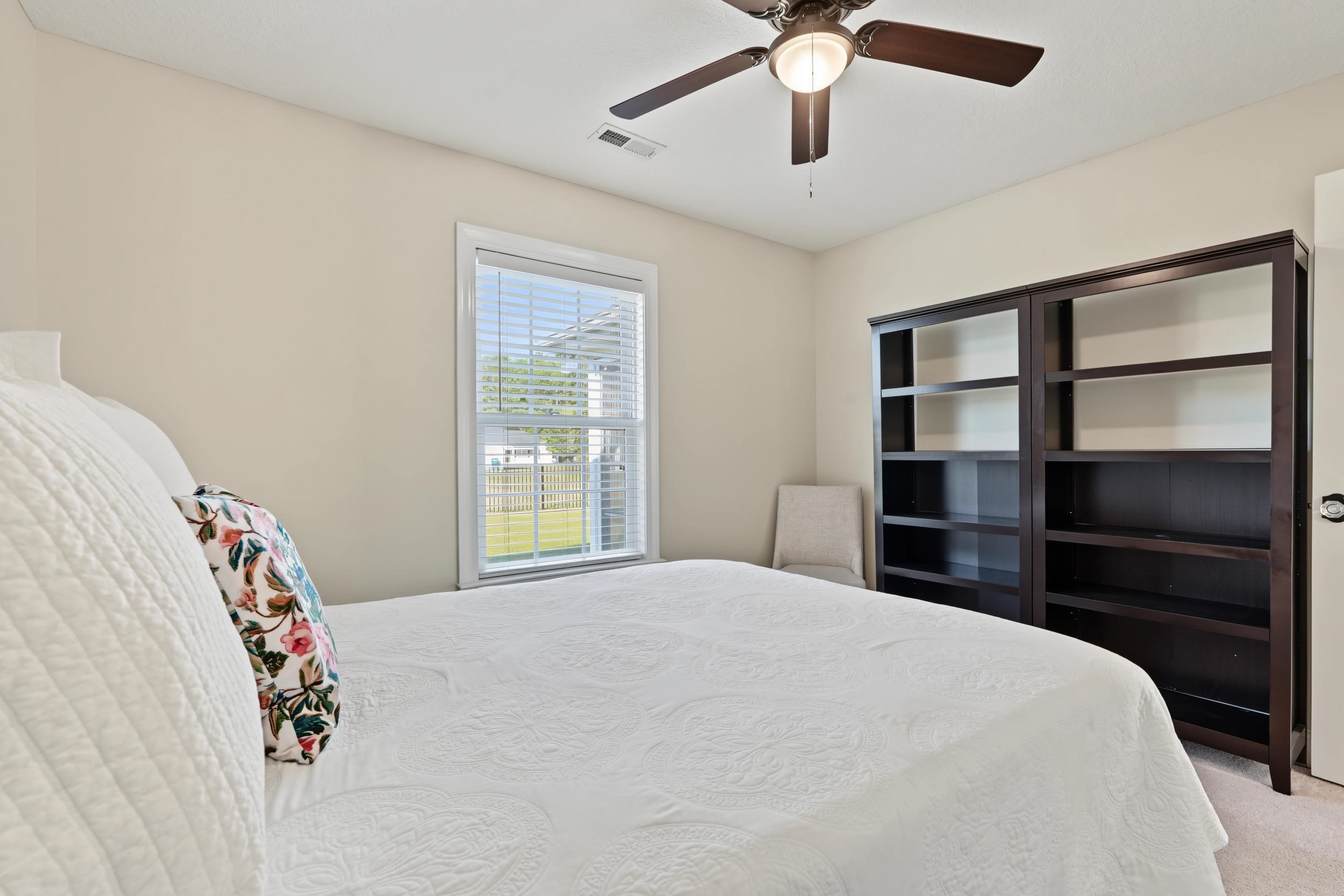 469 Oakham Dr. Property Photo 34