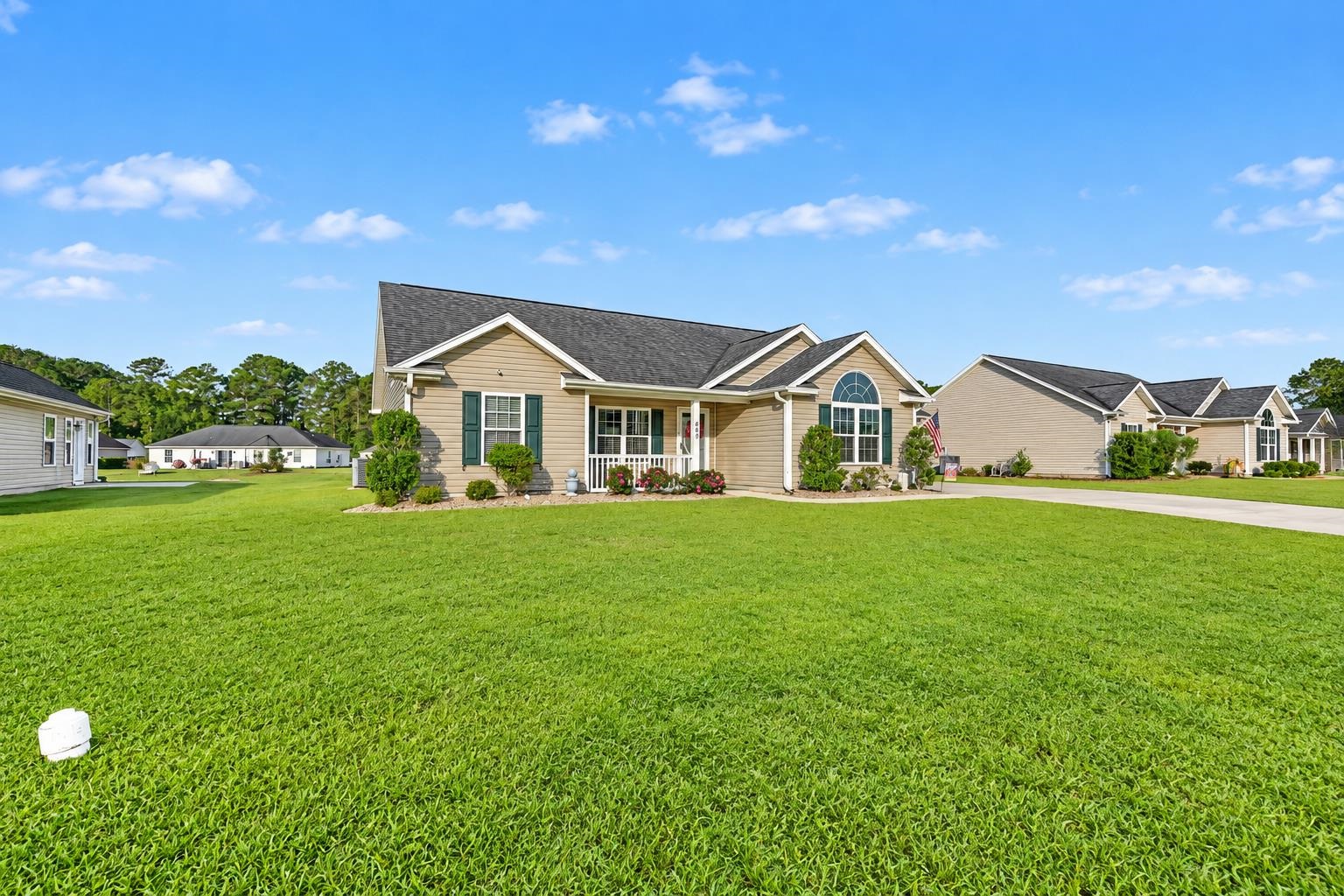 469 Oakham Dr. Property Photo 46