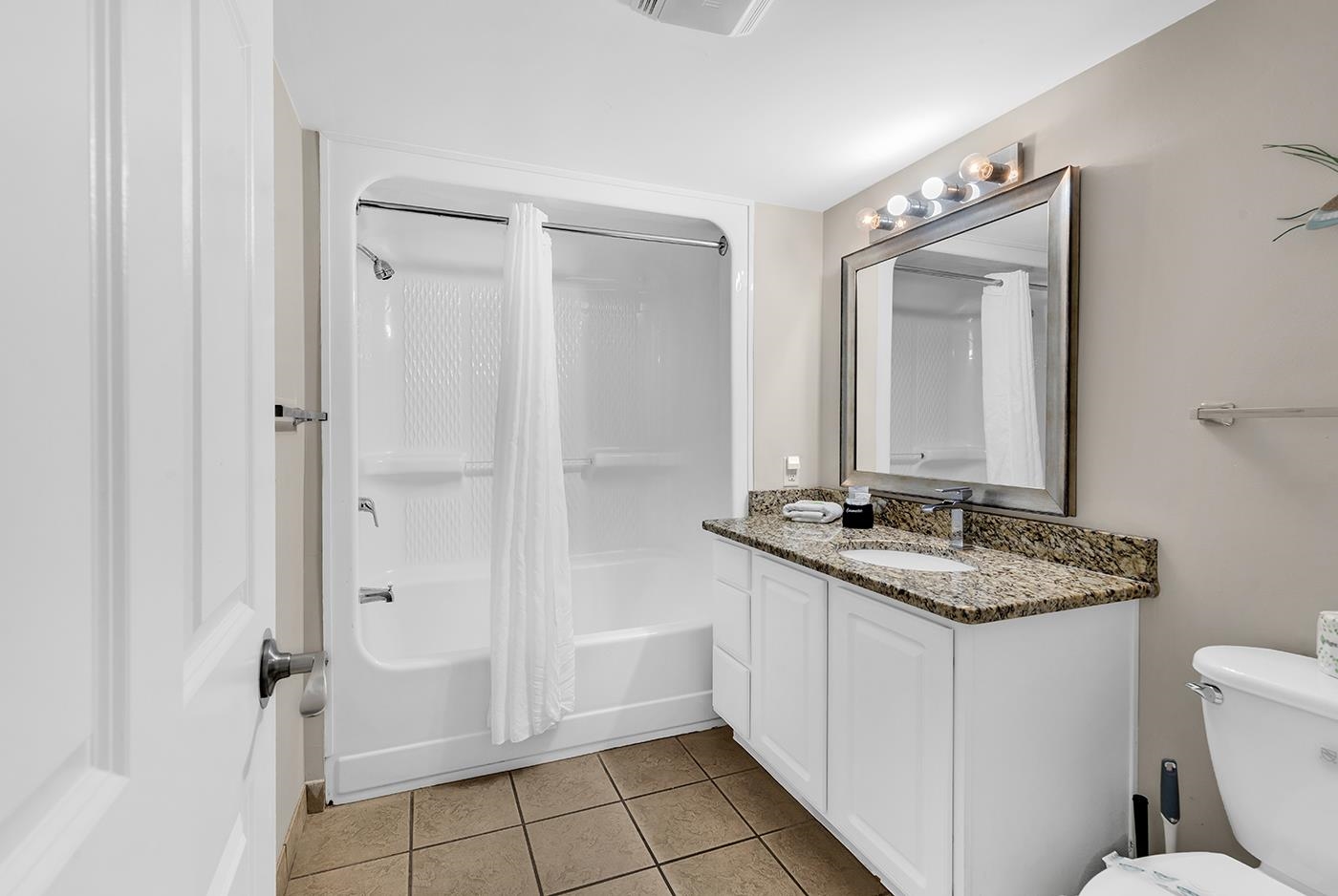 2201 S Ocean Blvd. Property Photo 23