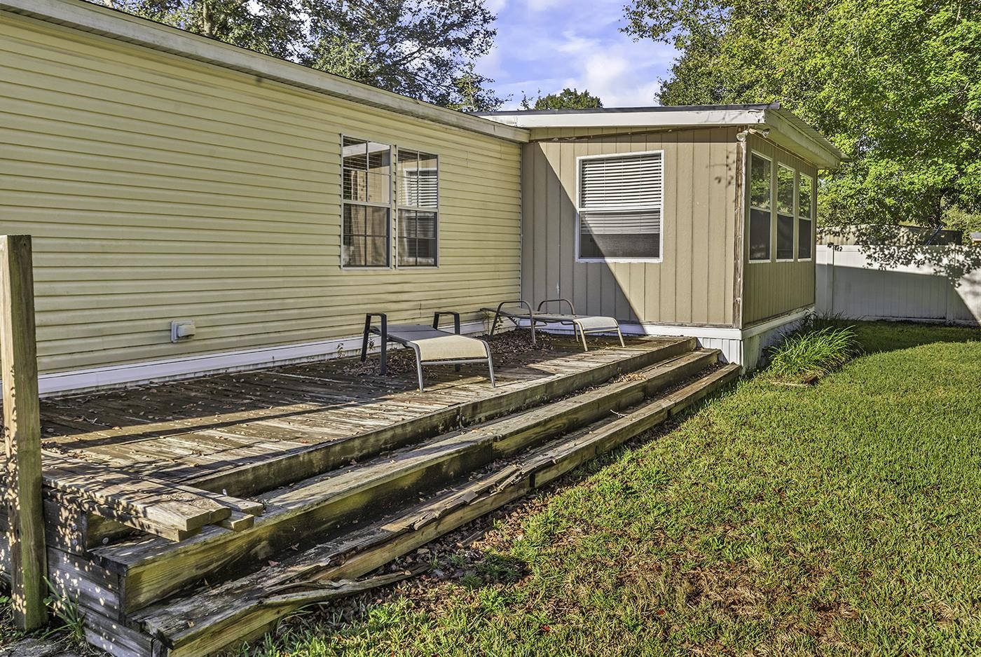308 Summer Dr. Property Photo 28