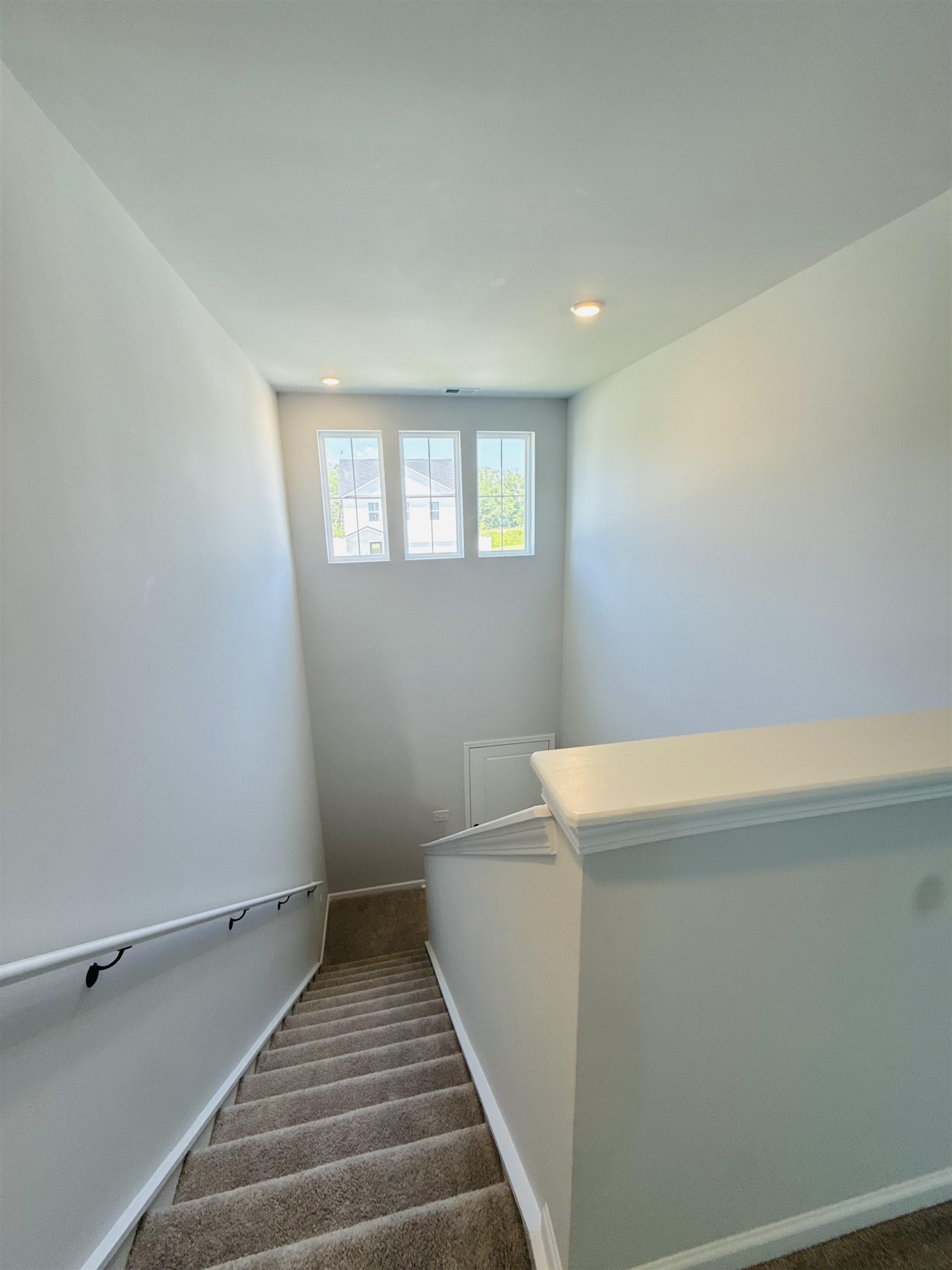 474 Sweet Vernal St Property Photo 4