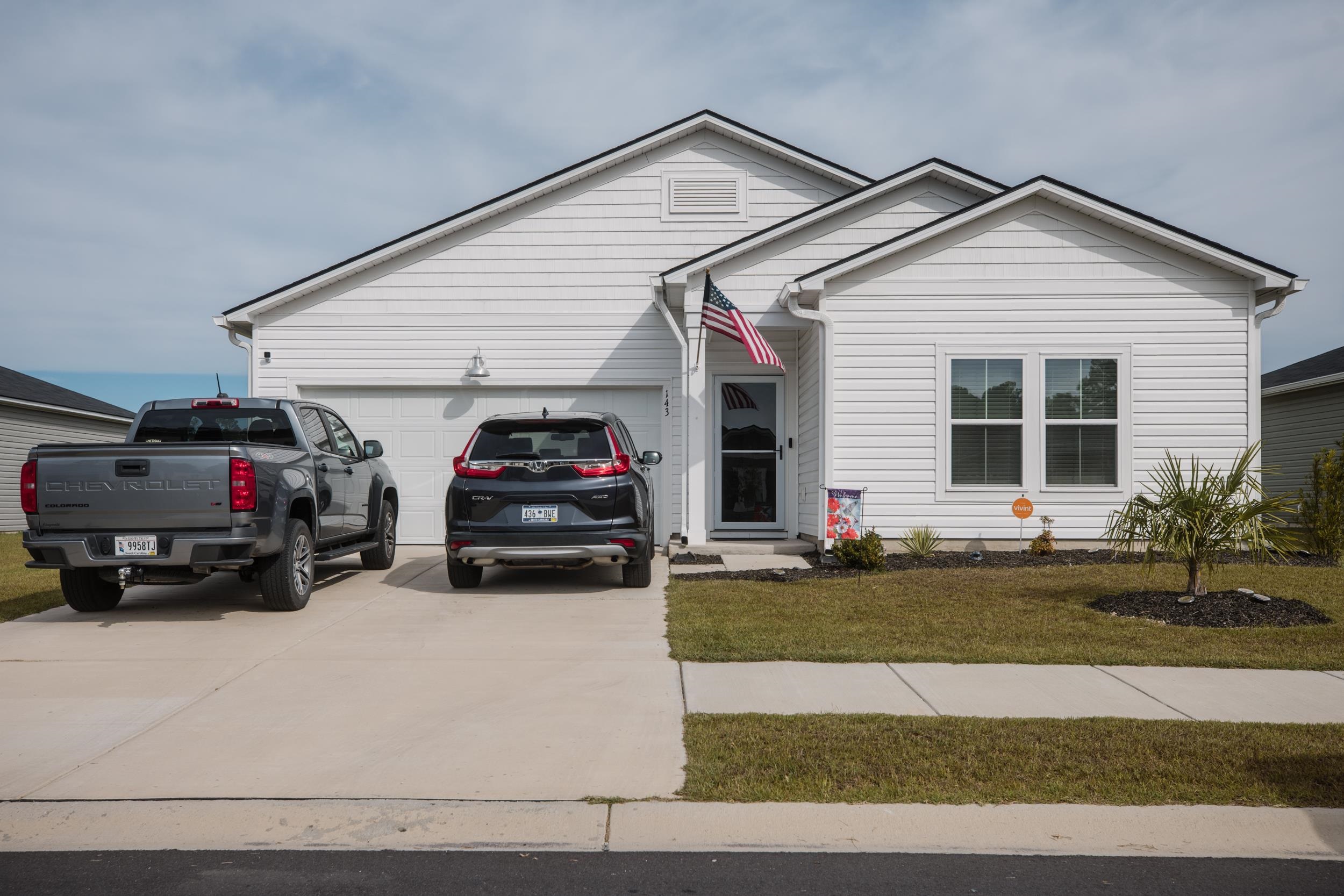 143 Warner Crossing Way Property Photo 1