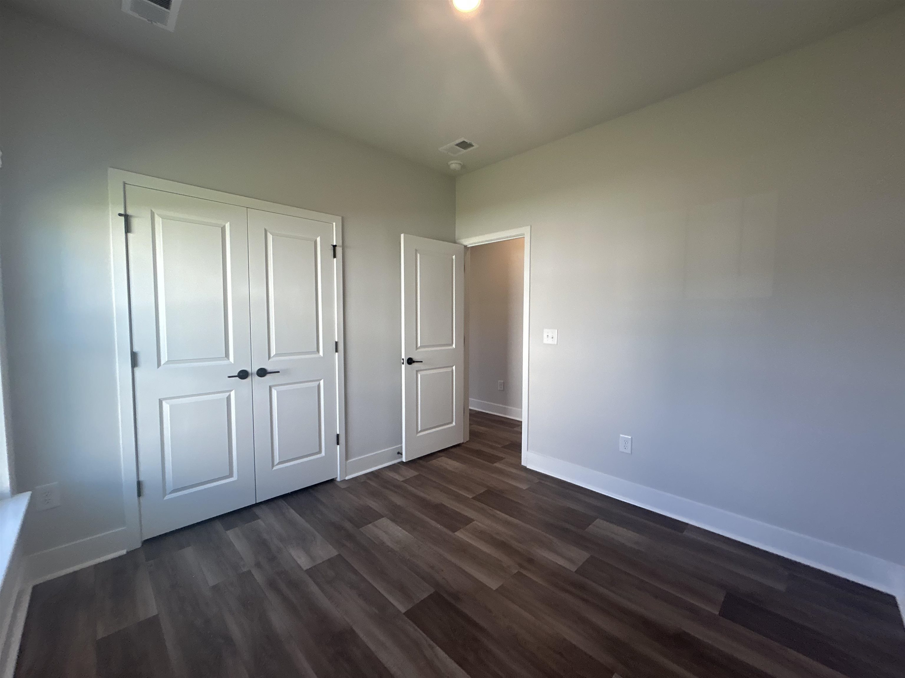 1261 Patchouli Dr. Property Photo 8