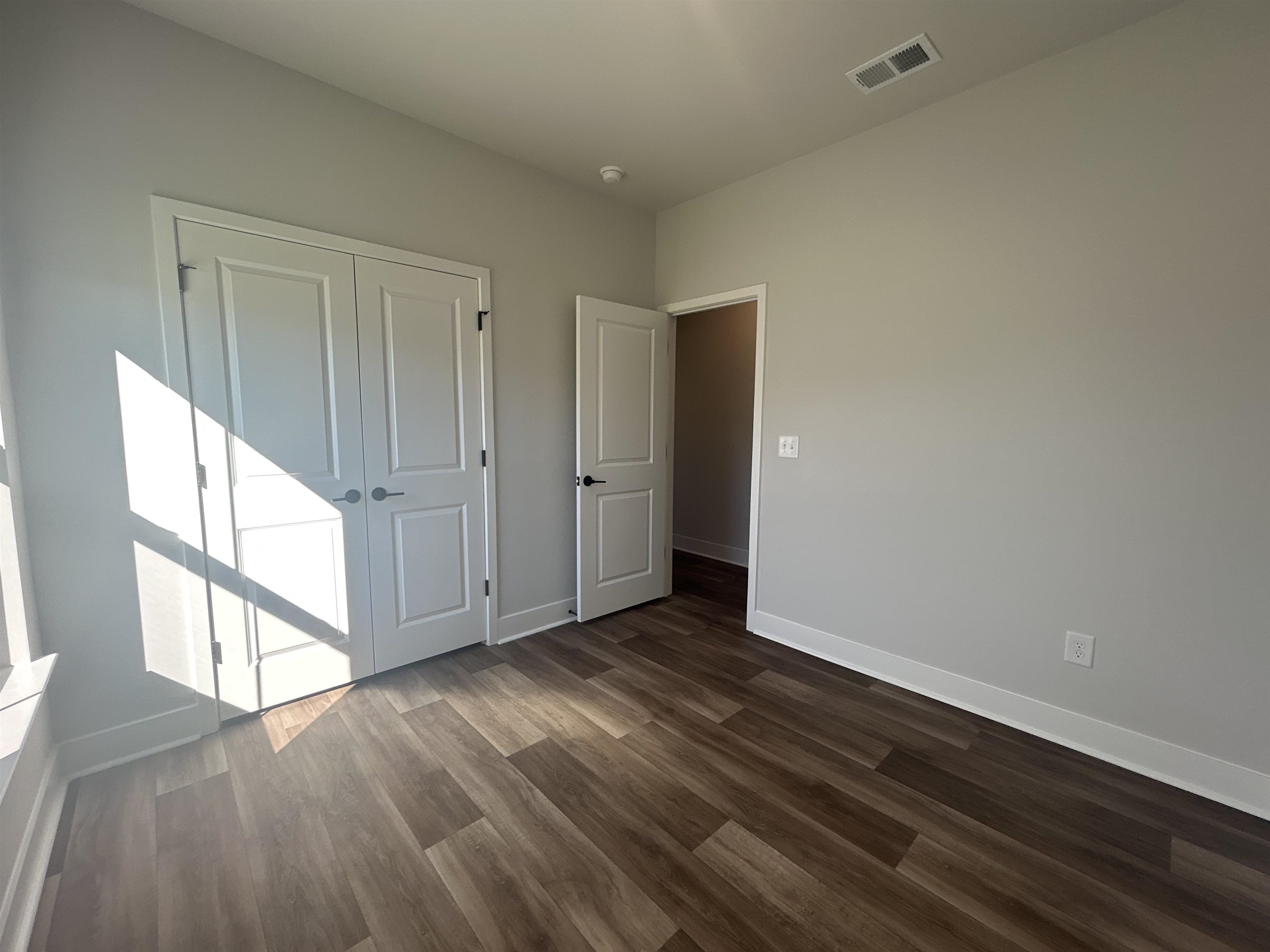 1264 Patchouli Dr. Property Photo 8