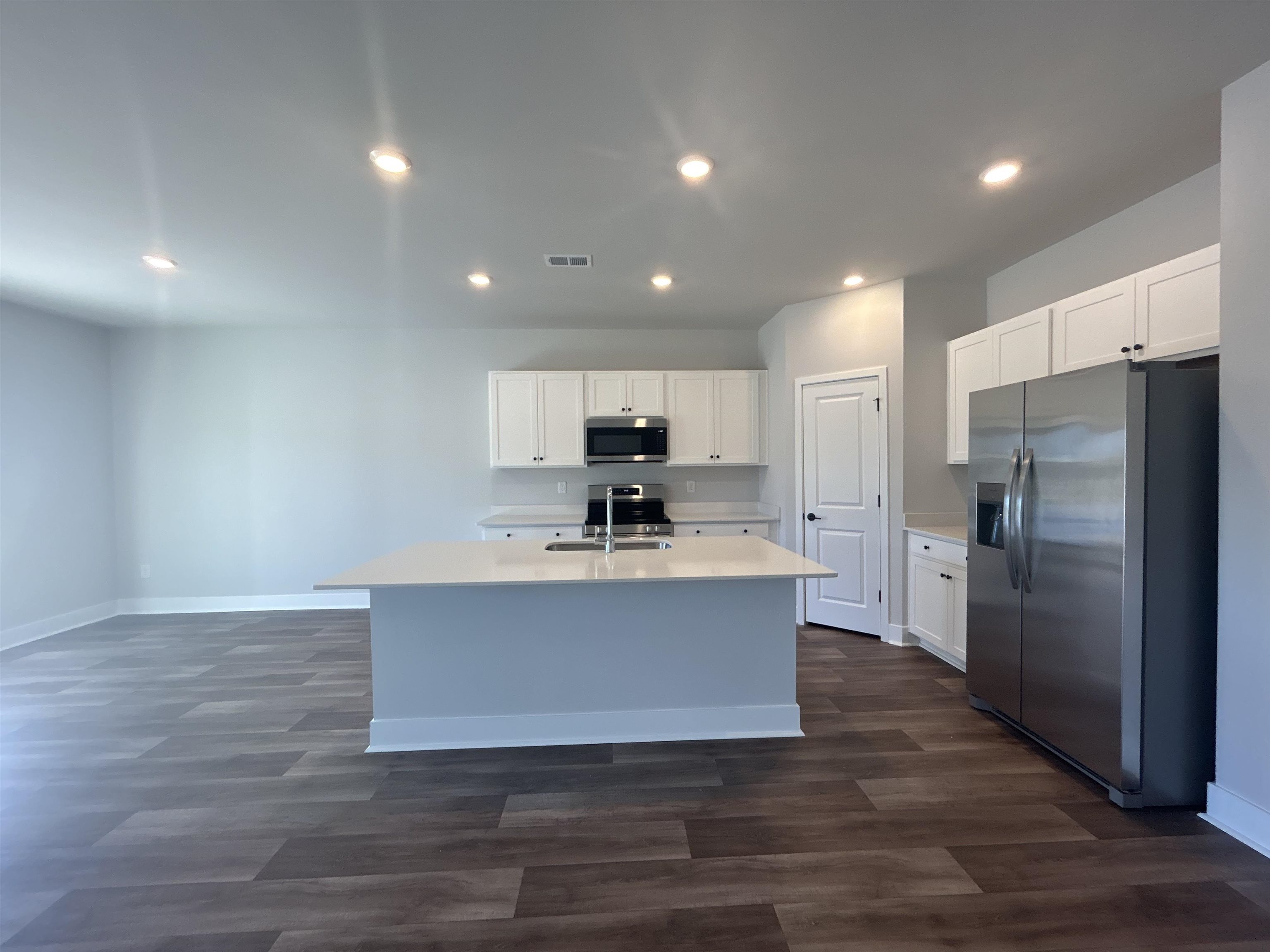 1264 Patchouli Dr. Property Photo 15