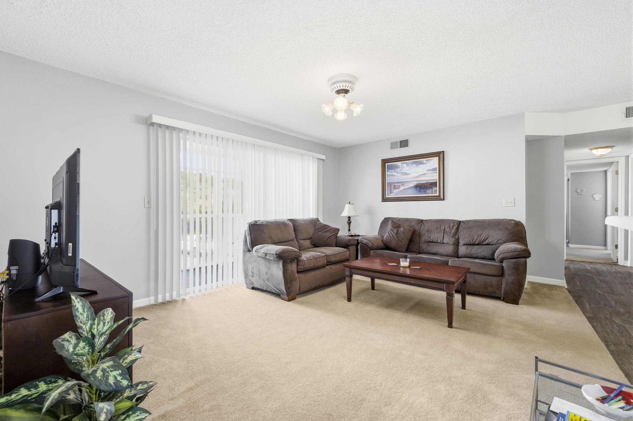 2230 Andover Dr. Property Photo 12