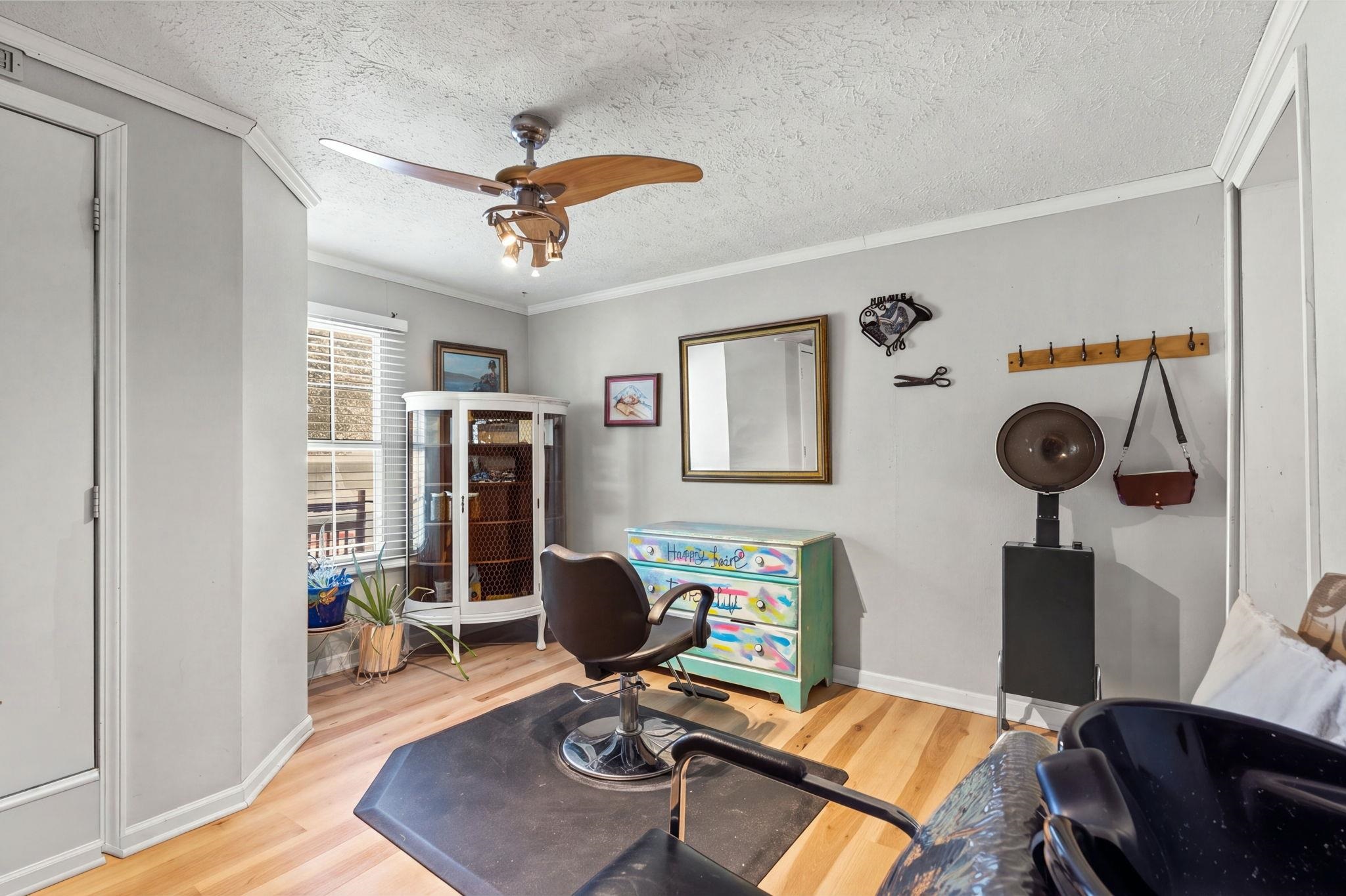 1005 Weslin Creek Dr. Property Photo 15