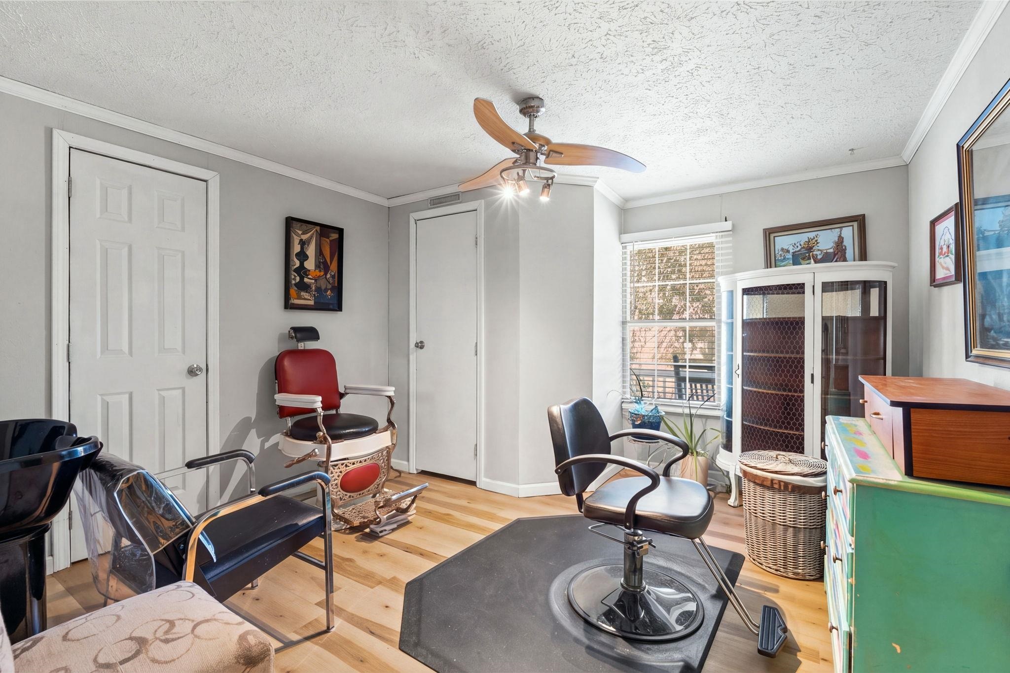 1005 Weslin Creek Dr. Property Photo 17