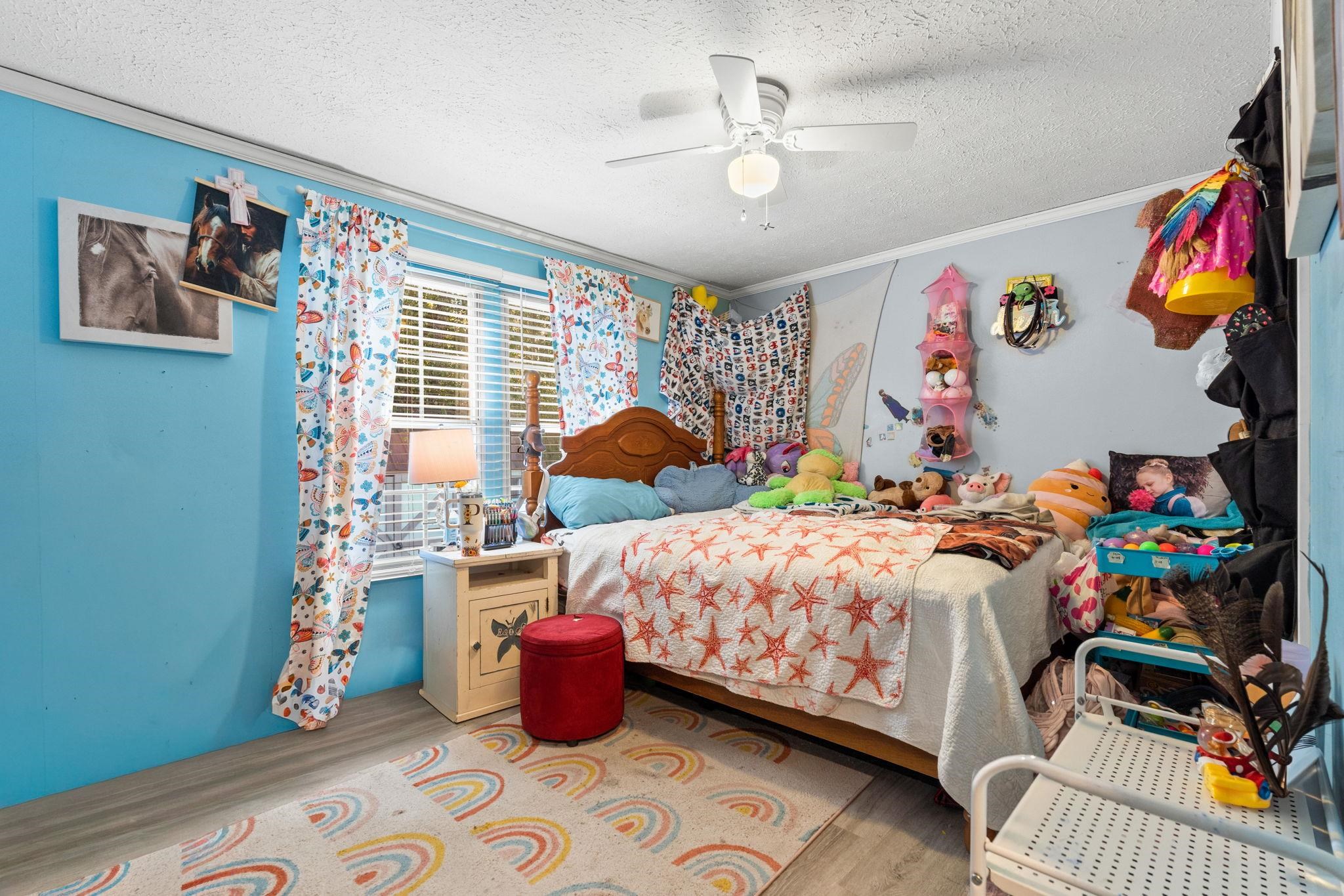 1005 Weslin Creek Dr. Property Photo 19